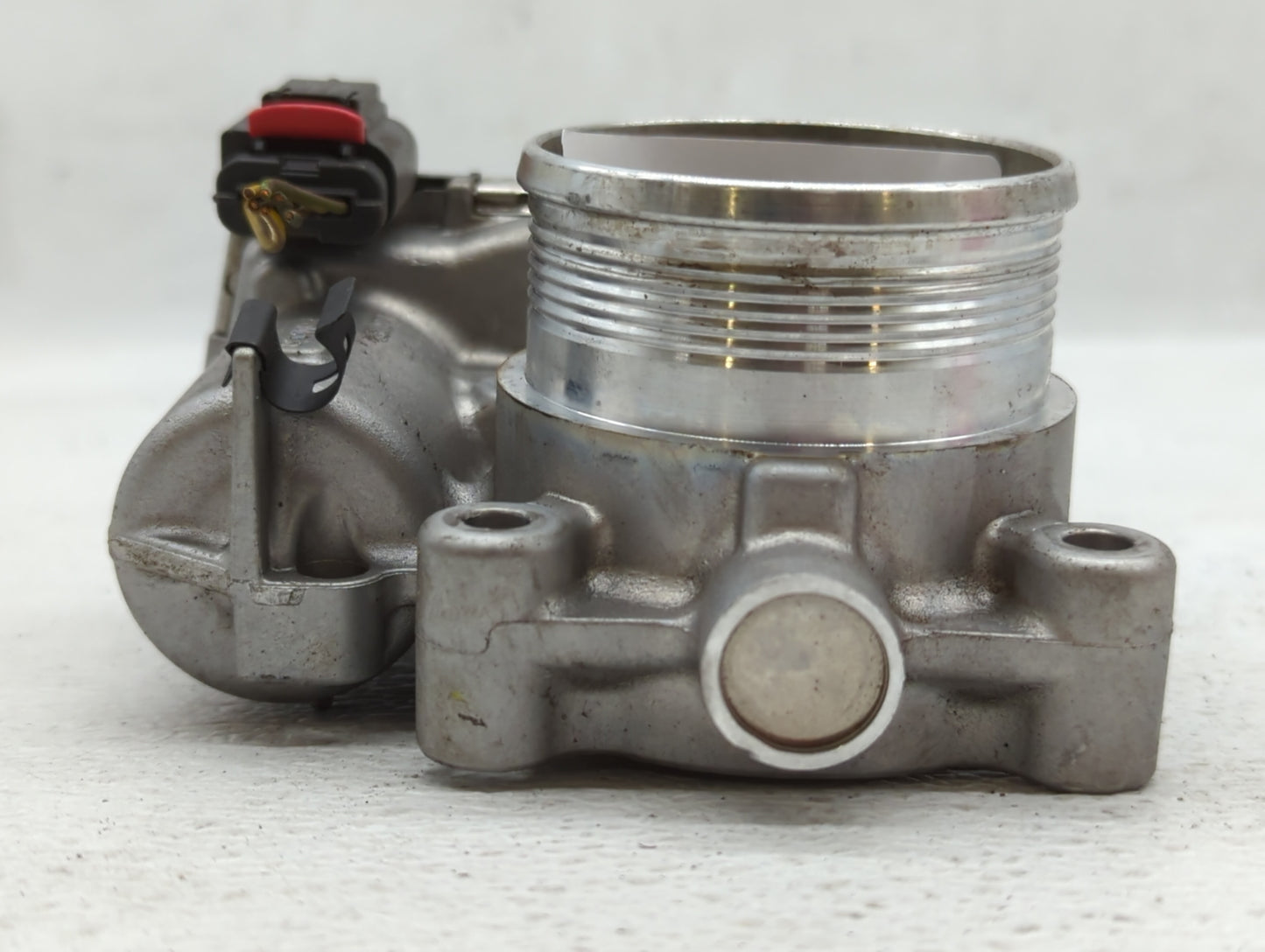 2014-2020 Ford Fusion Throttle Body P/N:DS7E-9F991-BB Fits Fits 2014 2015 2016 2017 2018 2019 2020 2021 2022 OEM Used Auto P