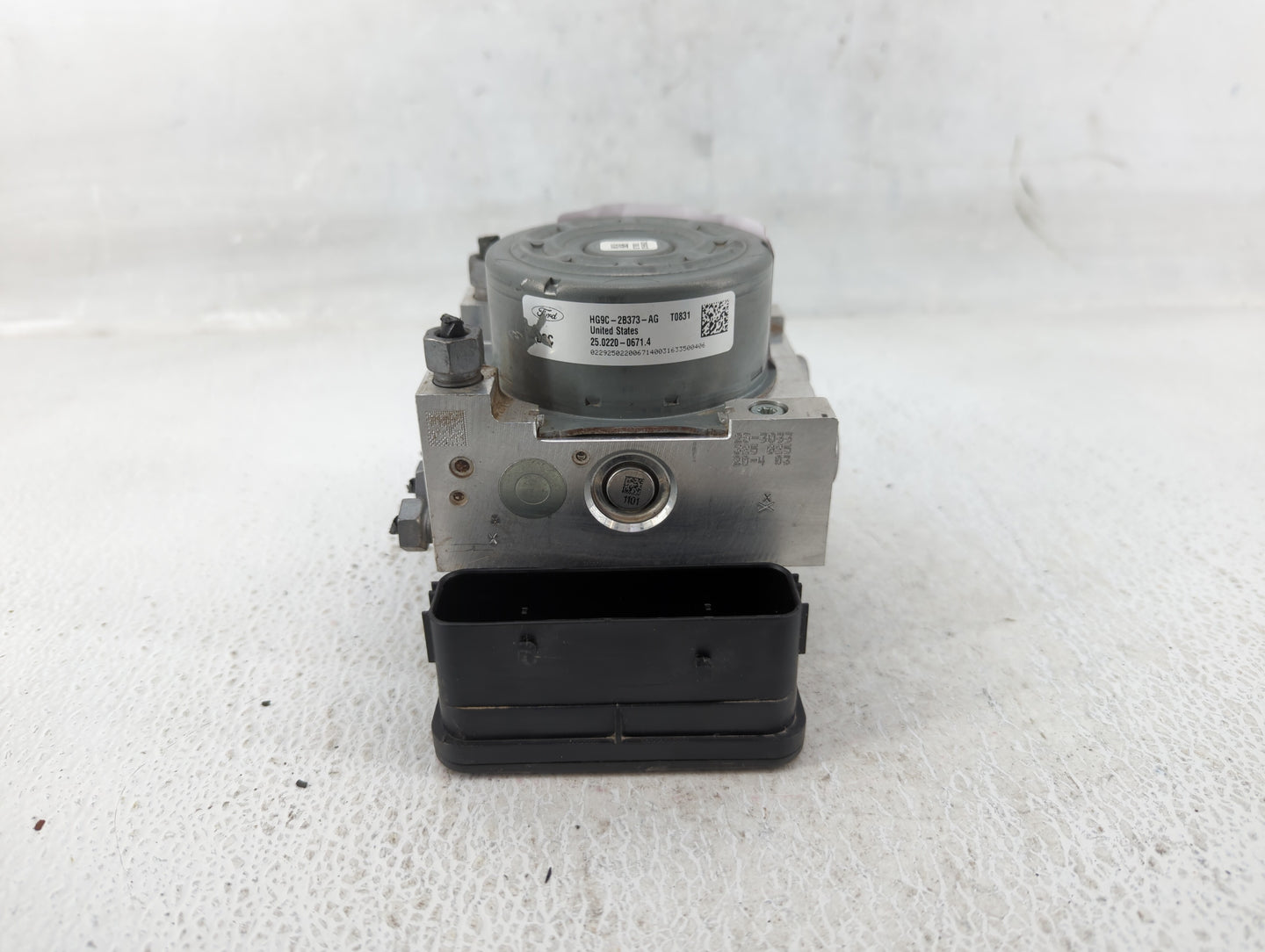 2017-2018 Ford Fusion ABS Pump Control Module Replacement P/N:HG9C-2B373-AH Fits Fits 2017 2018 OEM Used Auto Parts - Oemuse