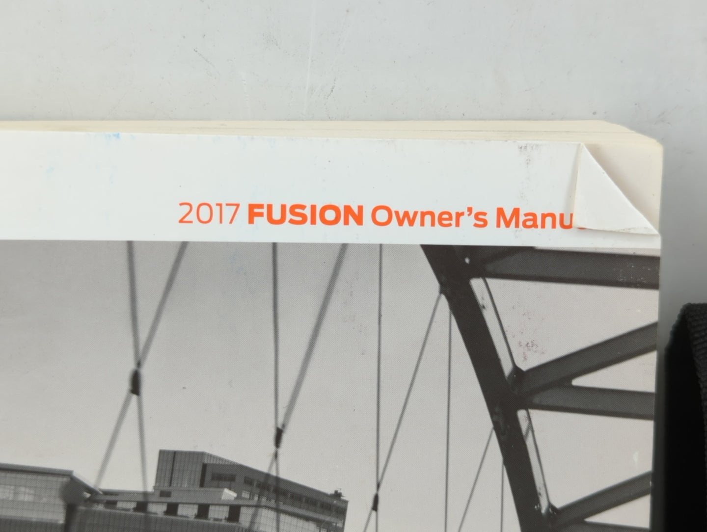 2017 Ford Fusion Owners Manual Book Guide P/N:HE5J 19A321 AB OEM Used Auto Parts - Oemusedautoparts1.com