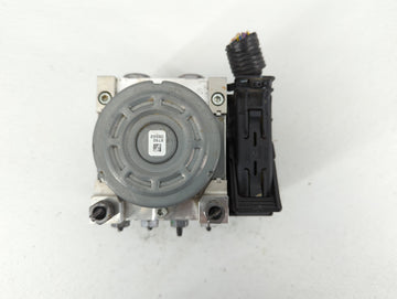 2017-2018 Ford Fusion ABS Pump Control Module Replacement P/N:HG9C-2B373-BH Fits Fits 2017 2018 OEM Used Auto Parts