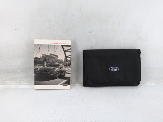2017 Ford Fusion Owners Manual Book Guide P/N:HE5J 19A321 AA OEM Used Auto Parts - Oemusedautoparts1.com