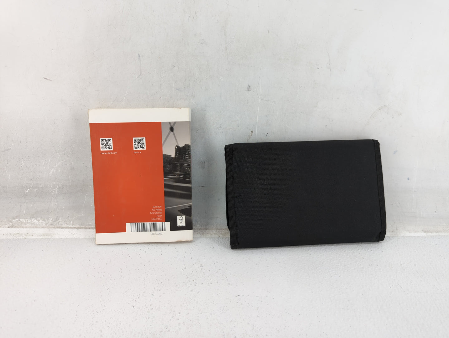 2017 Ford Fusion Owners Manual Book Guide P/N:HE5J 19A321 AA OEM Used Auto Parts - Oemusedautoparts1.com