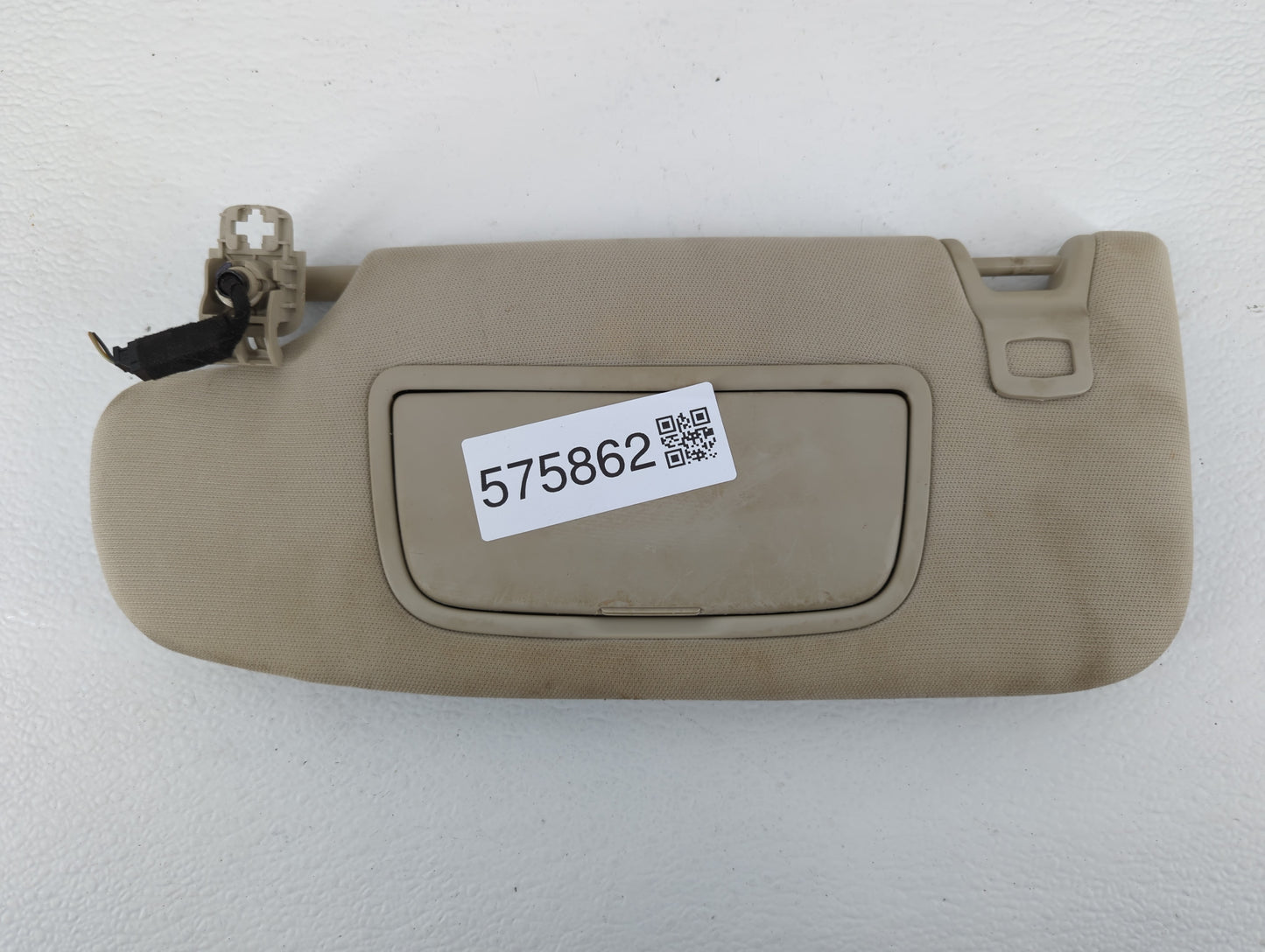 2017-2020 Ford Fusion Sun Visor Shade Replacement Passenger Right Mirror Fits Fits 2017 2018 2019 2020 OEM Used Auto Parts -