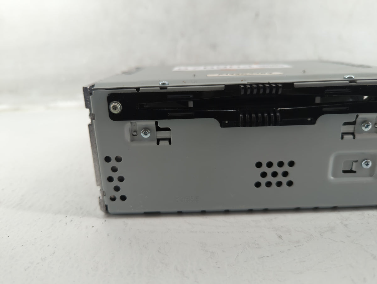 2017-2020 Ford Fusion Am Fm Cd Player Radio Receiver 576904 - Oemusedautoparts1.com