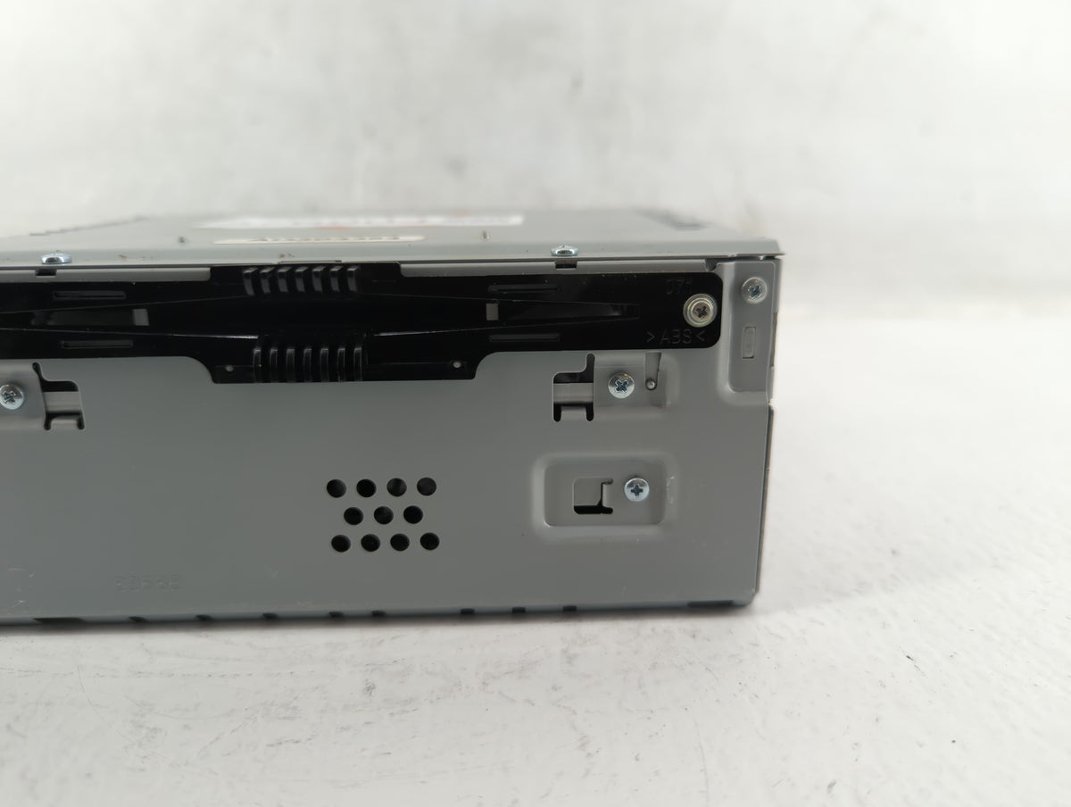 2017-2020 Ford Fusion Am Fm Cd Player Radio Receiver 576904 - Oemusedautoparts1.com
