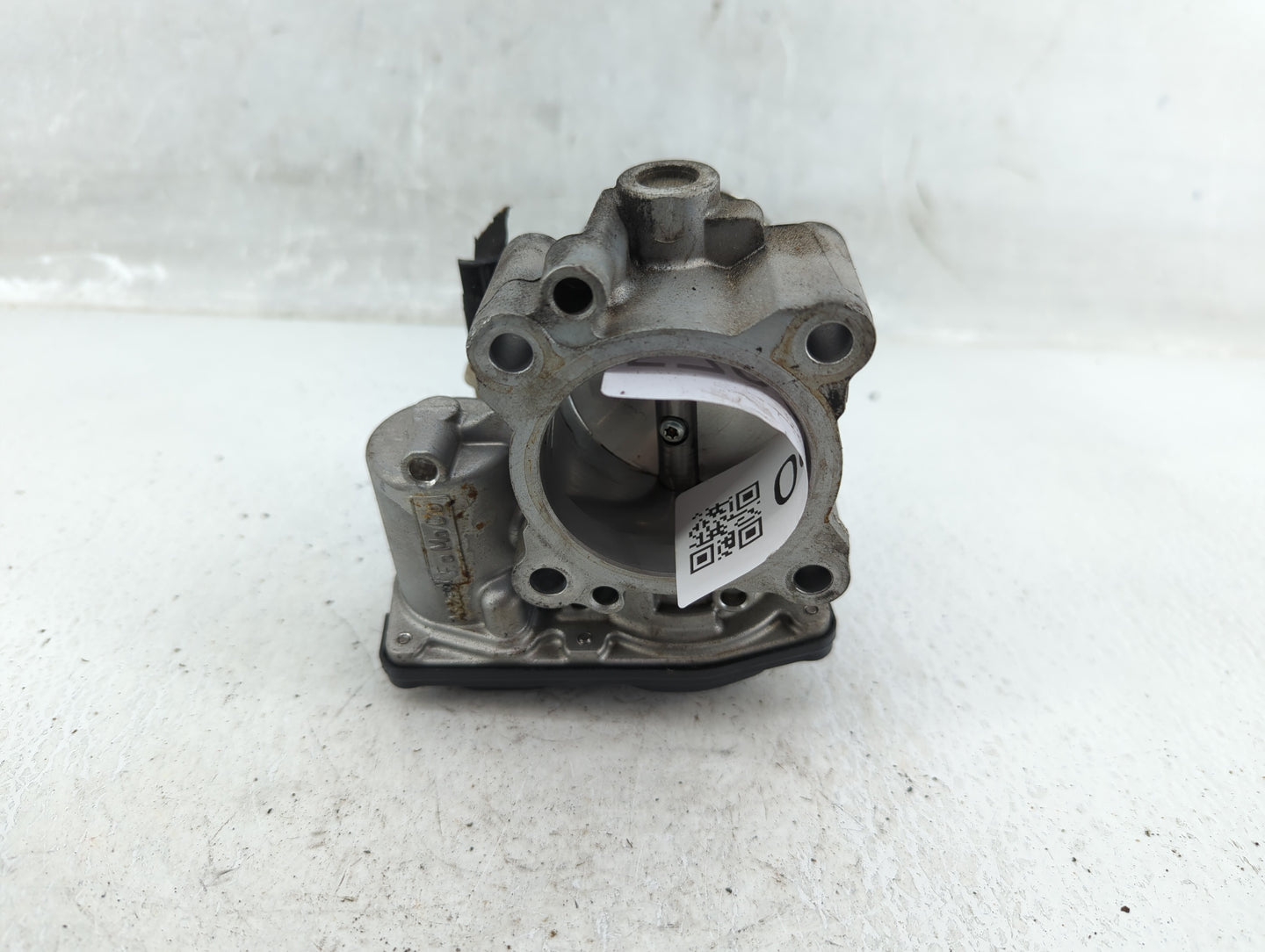 2014-2020 Ford Fusion Throttle Body P/N:DS7G-9F991-BB Fits Fits 2014 2015 2016 2017 2018 2019 2020 OEM Used Auto Parts - Oem