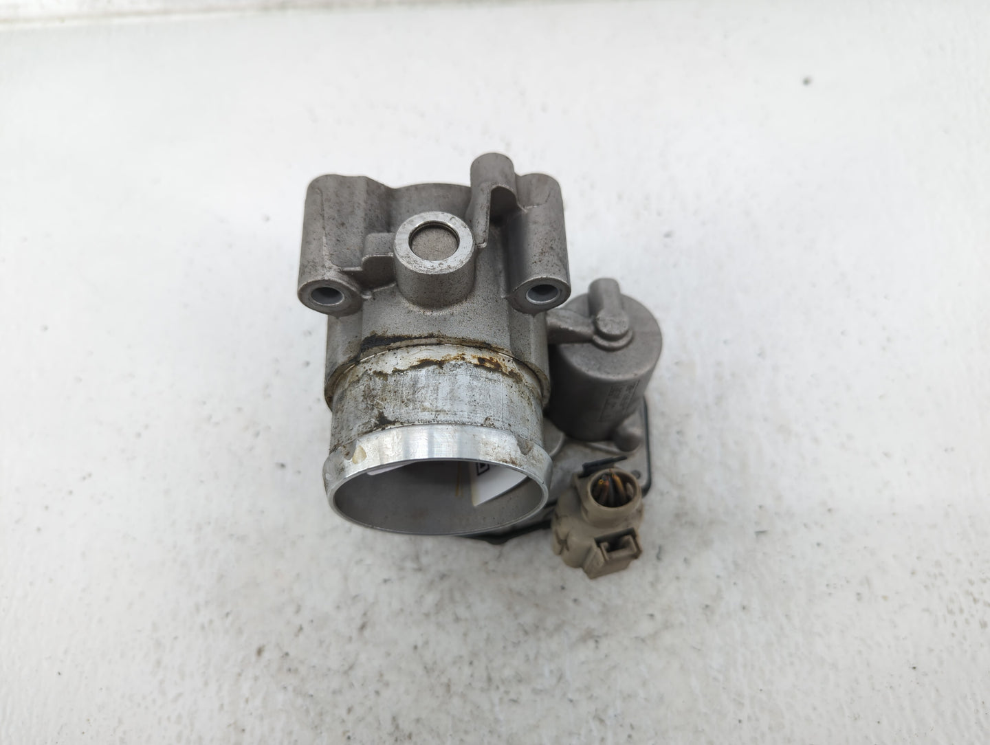 2014-2020 Ford Fusion Throttle Body P/N:B16 140 6038 DS7G-9F991-BB Fits Fits 2014 2015 2016 2017 2018 2019 2020 OEM Used Aut