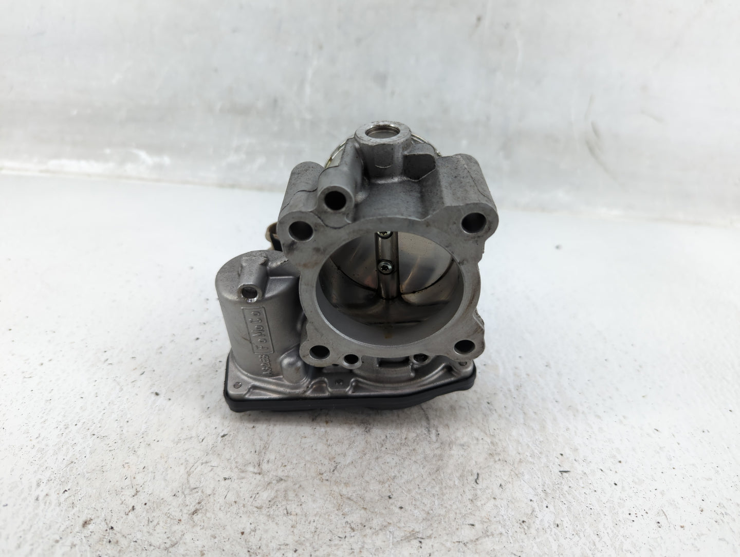 2014-2020 Ford Fusion Throttle Body P/N:B16 140 6038 DS7G-9F991-BB Fits Fits 2014 2015 2016 2017 2018 2019 2020 OEM Used Aut