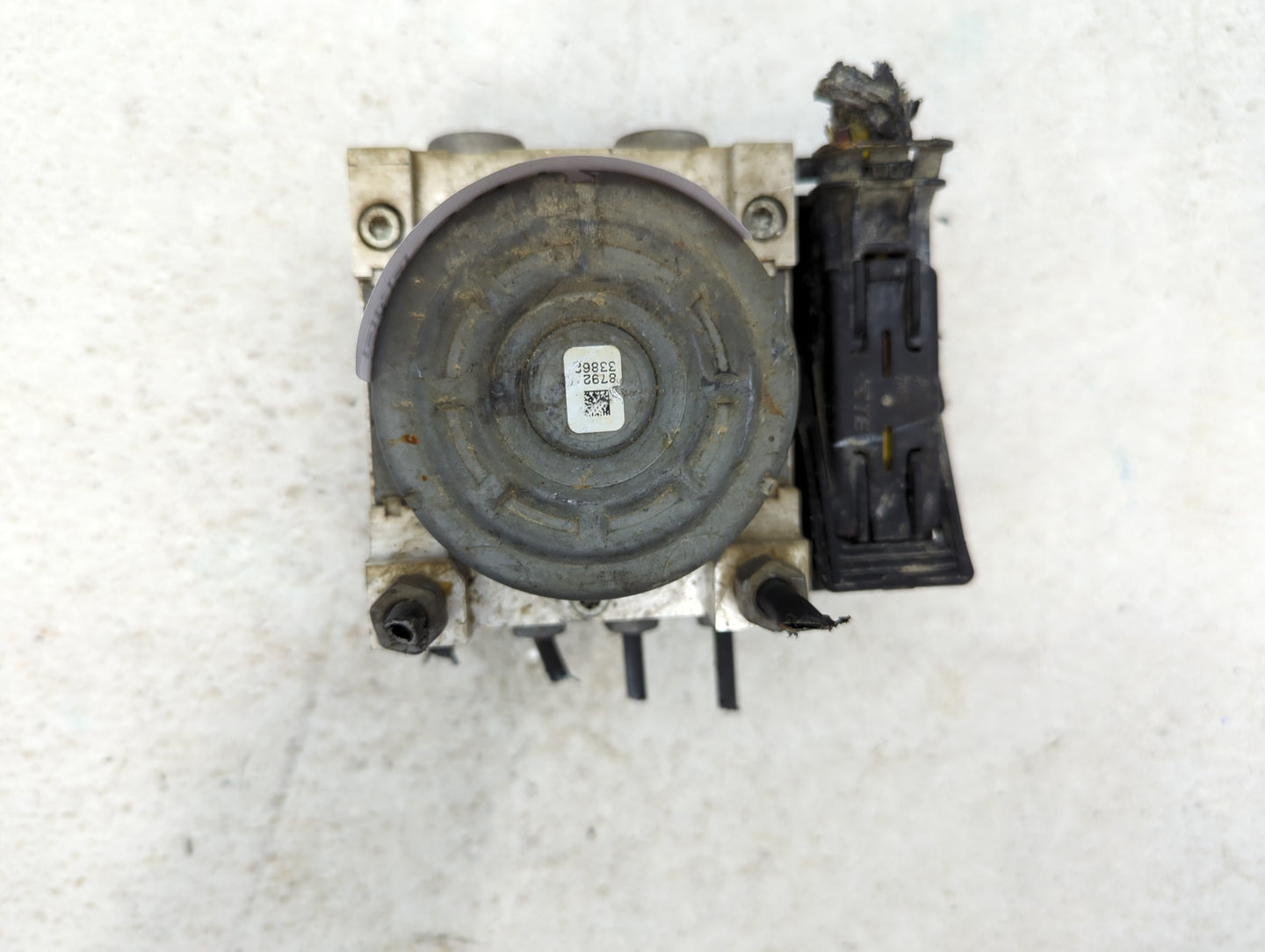 2017 Ford Fusion ABS Pump Control Module Replacement P/N:HG9C-2B373-CF Fits Fits 2018 OEM Used Auto Parts - Oemusedautoparts