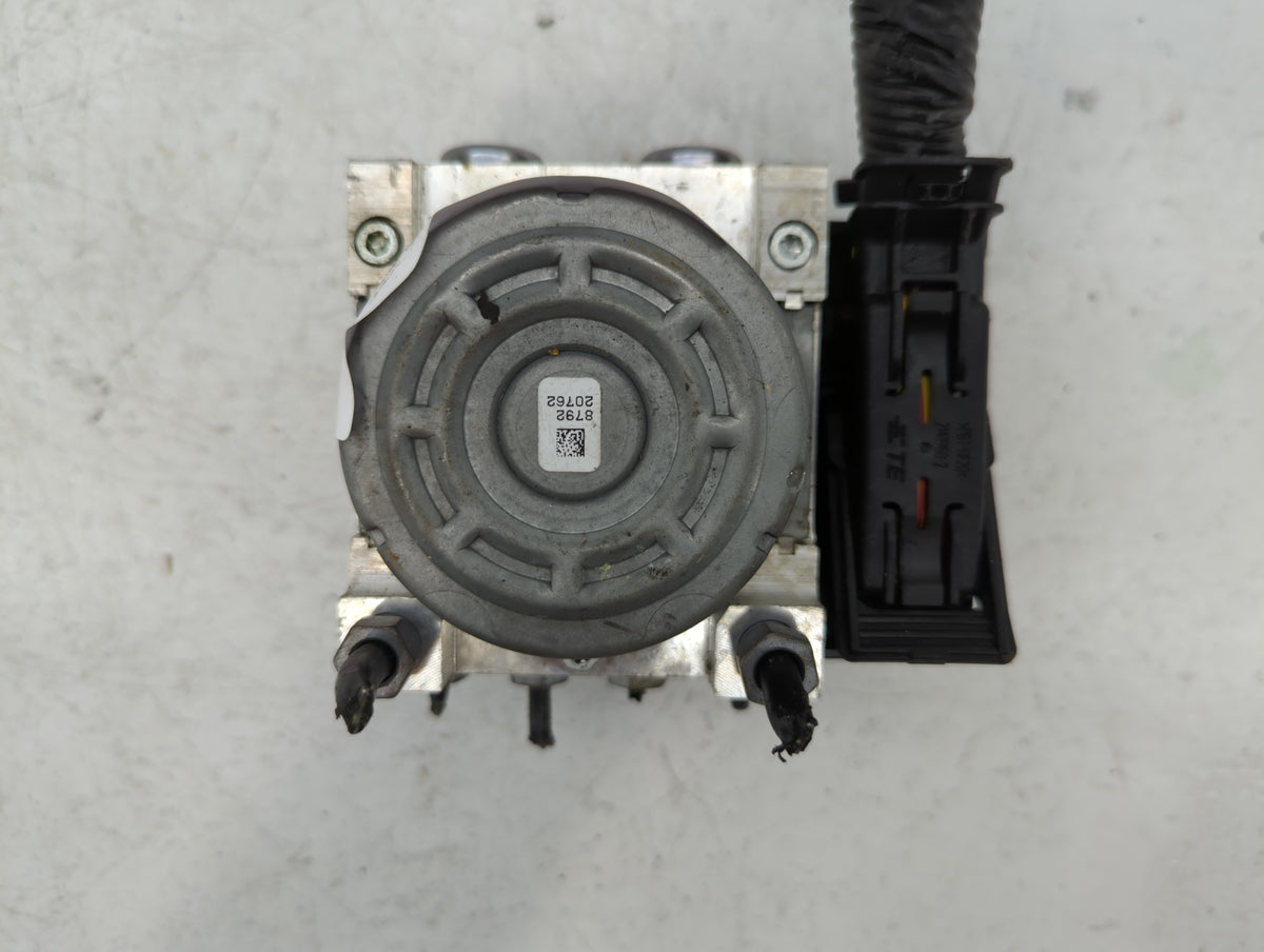 2017-2018 Ford Fusion Anti-Lock Brake ABS Pump Module Actuator OEM P/N:HG9C-2B373-BG Fits Fits 2017 2018 OEM Used Auto Parts