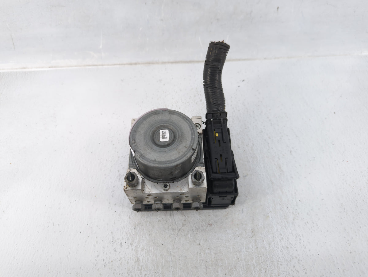2017-2018 Ford Fusion Anti-Lock Brake ABS Pump Module Actuator OEM P/N:HG9C-2B373-BH HG9C-2B373-BG Fits Fits 2017 2018 OEM U