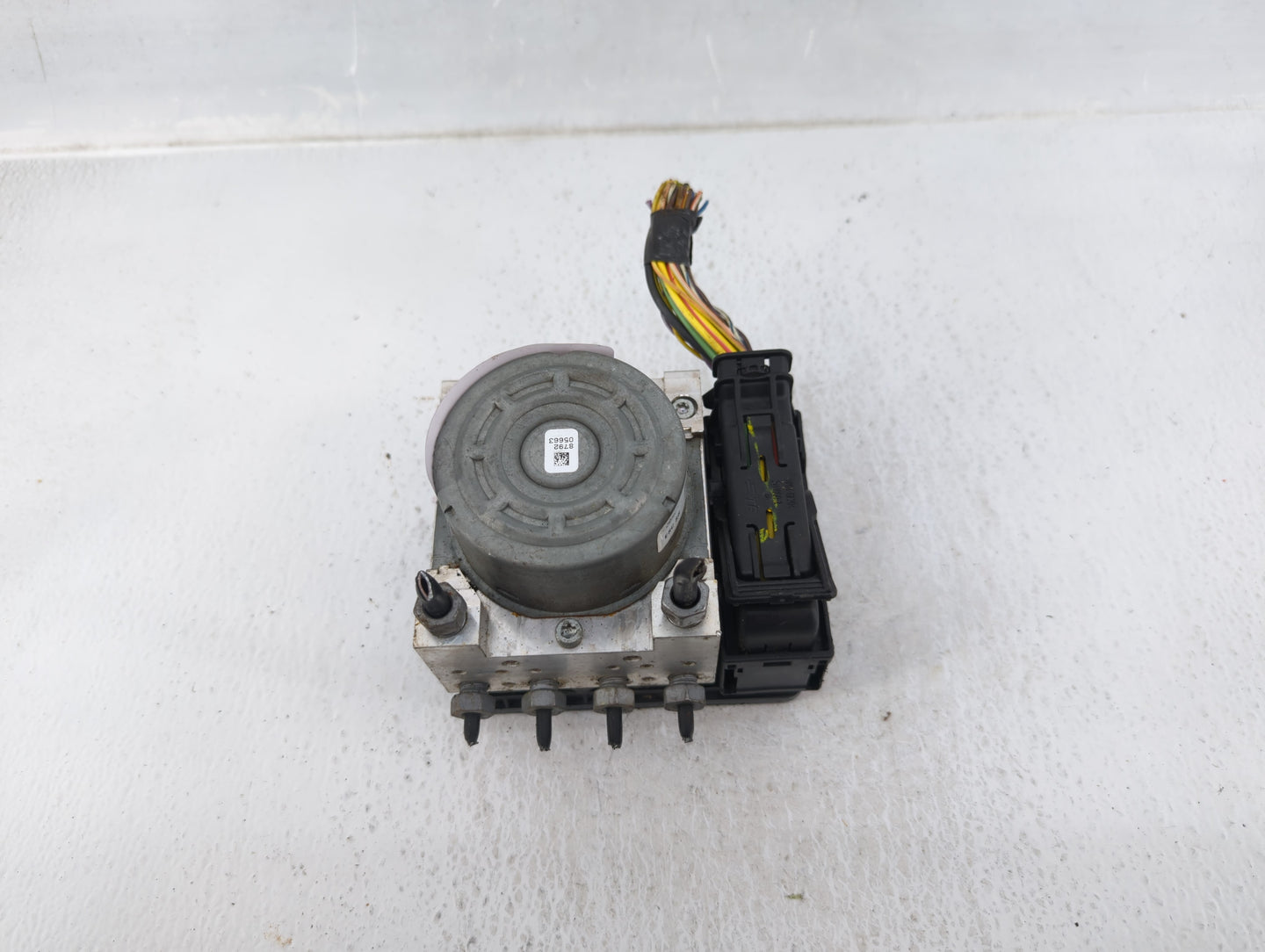 2017-2018 Ford Fusion ABS Pump Control Module Replacement P/N:HG9C-2B273-BF Fits Fits 2017 2018 OEM Used Auto Parts - Oemuse