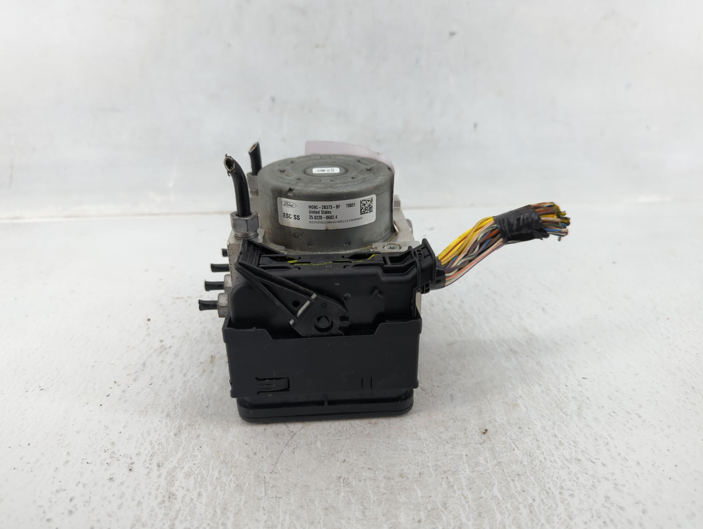 2017-2018 Ford Fusion ABS Pump Control Module Replacement P/N:HG9C-2B273-BF Fits Fits 2017 2018 OEM Used Auto Parts - Oemuse