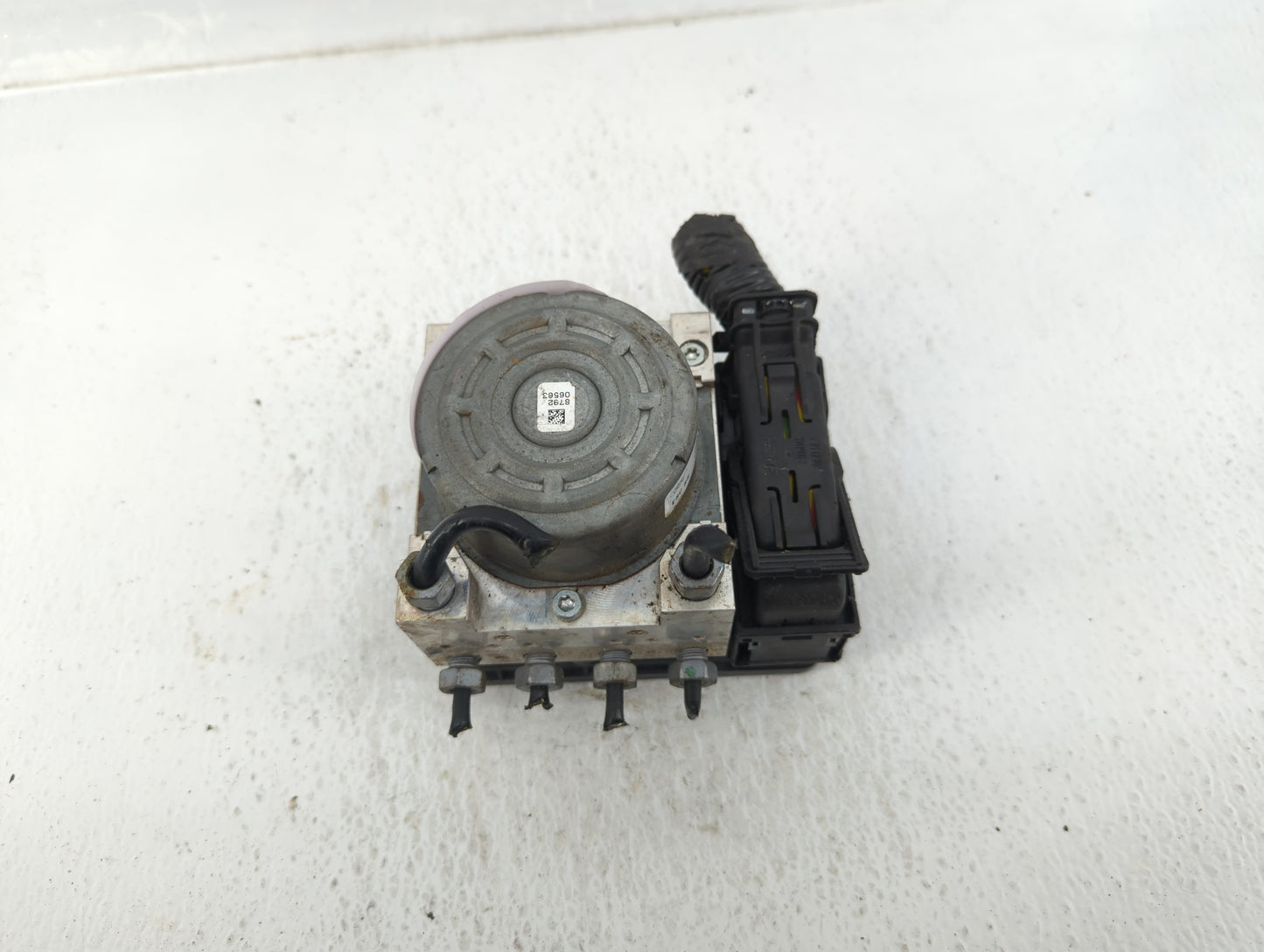 2017-2018 Ford Fusion ABS Pump Control Module Replacement P/N:HG9C-2B373-BF Fits Fits 2017 2018 OEM Used Auto Parts - Oemuse