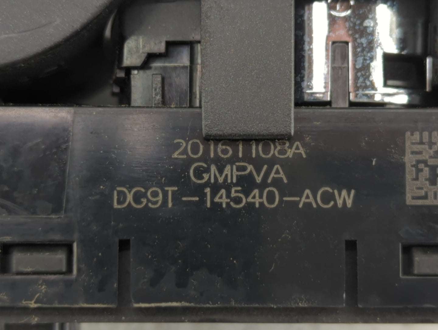2013-2020 Ford Fusion Master Power Window Switch Replacement Driver Side Left P/N:DG9T-14540-ACW Fits OEM Used Auto Parts - 