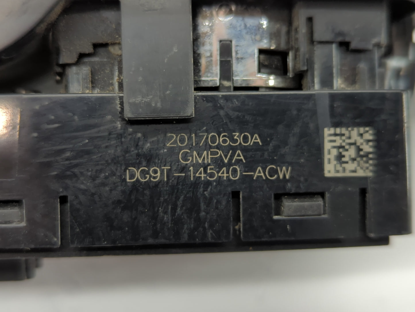 2013-2020 Ford Fusion Master Power Window Switch Replacement Driver Side Left P/N:DG9T-14540-ACW Fits OEM Used Auto Parts - 
