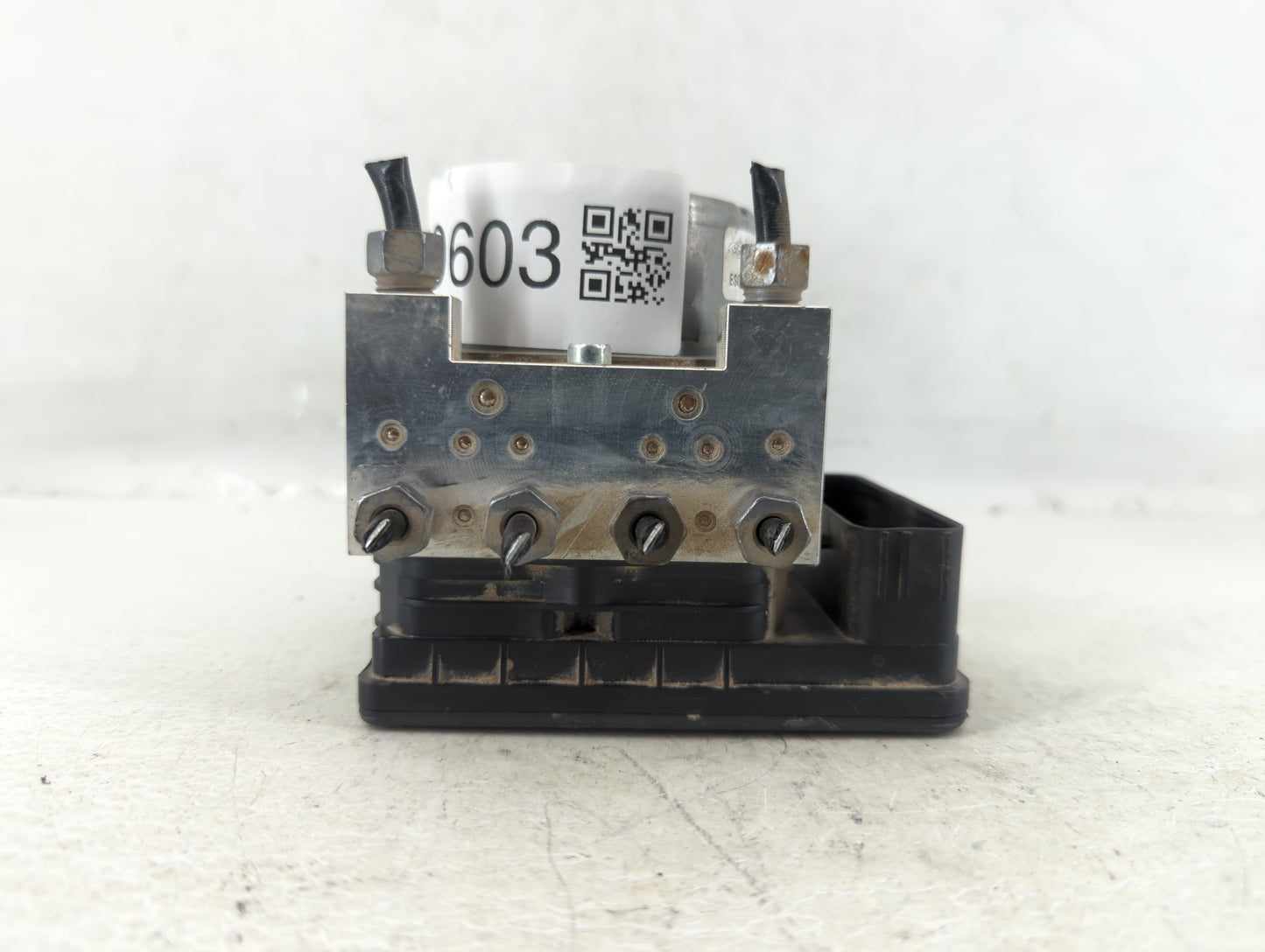 2017-2018 Ford Fusion ABS Pump Control Module Replacement P/N:HG9C-2B373-AH Fits Fits 2017 2018 OEM Used Auto Parts - Oemuse