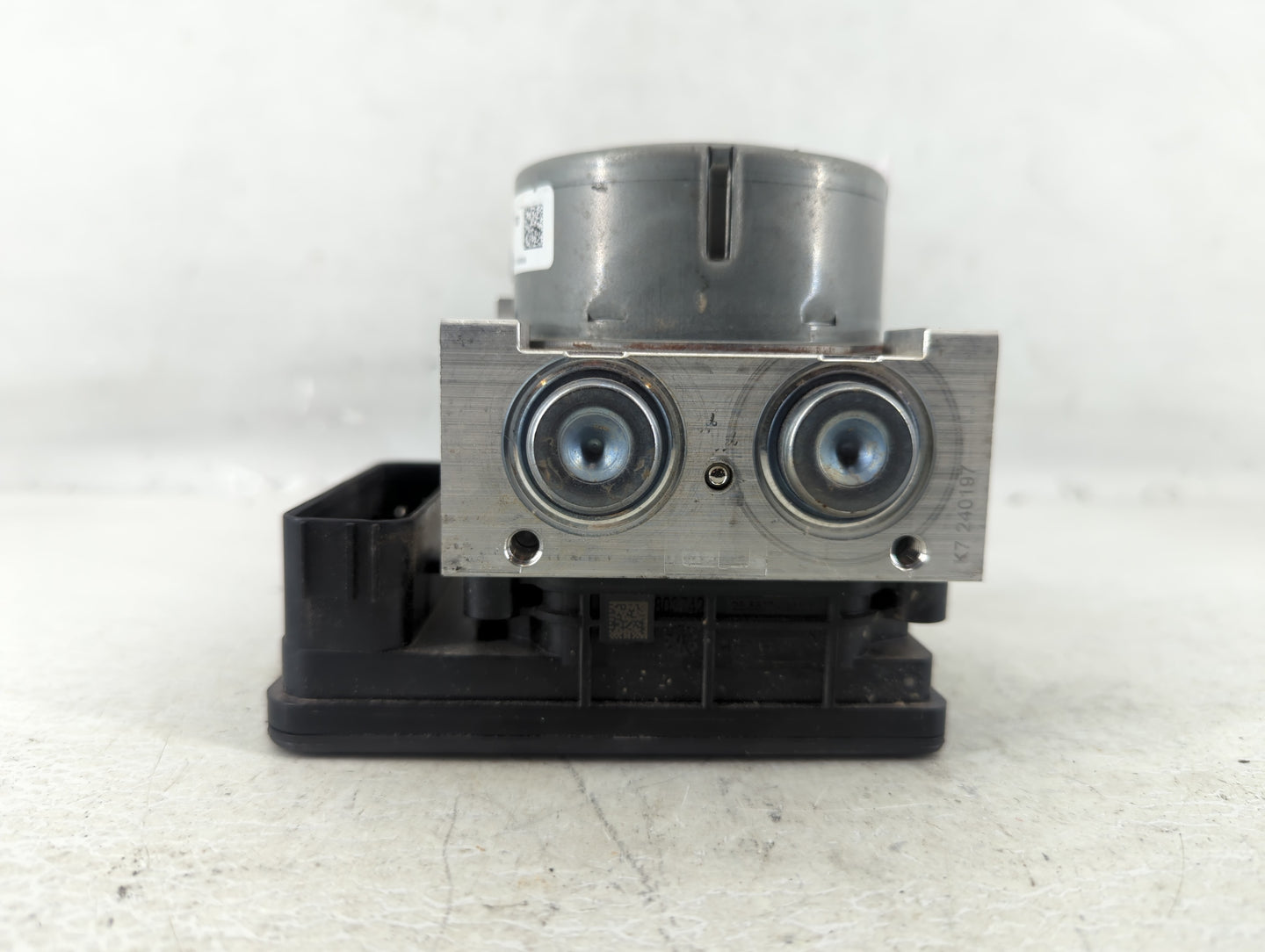 2017-2018 Ford Fusion ABS Pump Control Module Replacement P/N:HG9C-2B373-AH Fits Fits 2017 2018 OEM Used Auto Parts - Oemuse