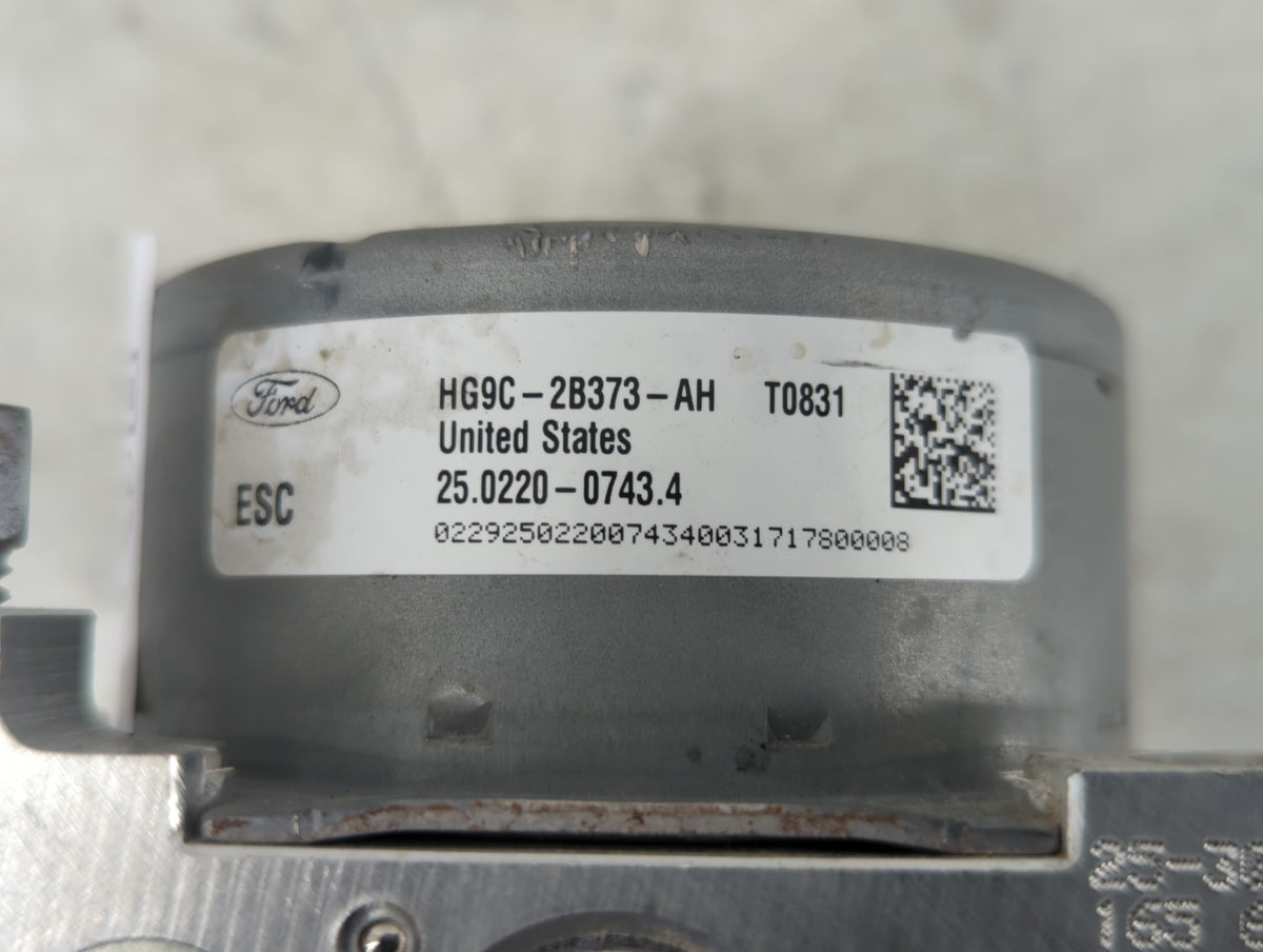 2017-2018 Ford Fusion Anti-Lock Brake ABS Pump Module Actuator OEM P/N:HG9C-2B373-AH Fits Fits 2017 2018 OEM Used Auto Parts