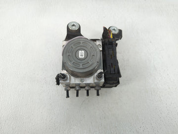 2017-2018 Ford Fusion ABS Pump Control Module Replacement P/N:HG9C 2B373-BH Fits Fits 2017 2018 OEM Used Auto Parts