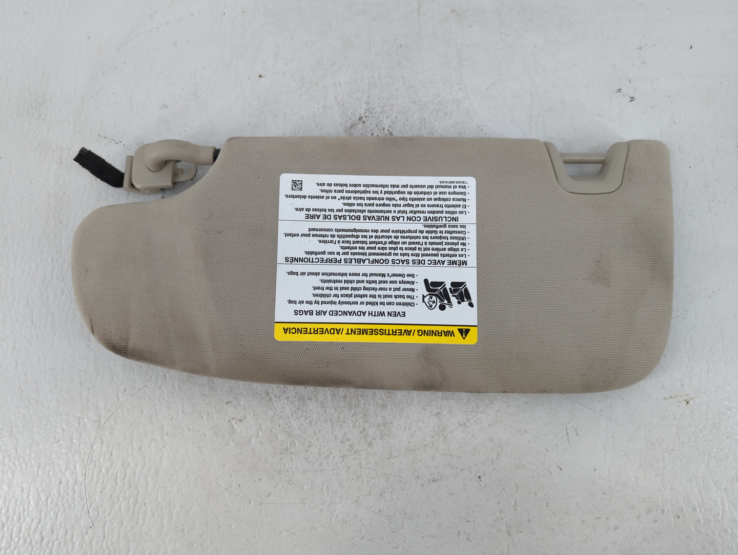 2017-2020 Ford Fusion Sun Visor Shade Replacement Passenger Right Mirror Fits Fits 2017 2018 2019 2020 OEM Used Auto Parts -