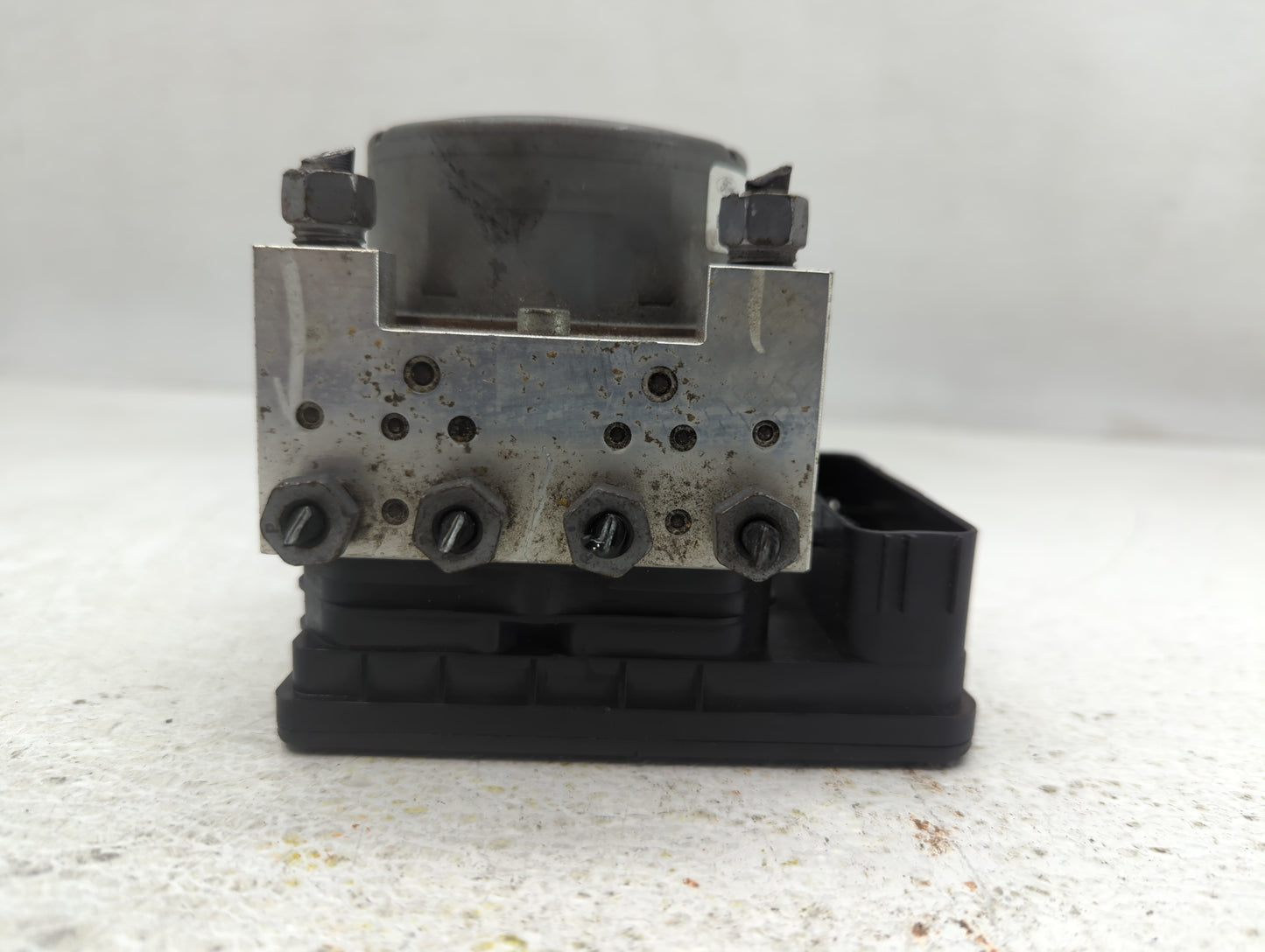2017-2018 Ford Fusion ABS Pump Control Module Replacement P/N:HG9C-2B373-BG Fits Fits 2017 2018 OEM Used Auto Parts - Oemuse