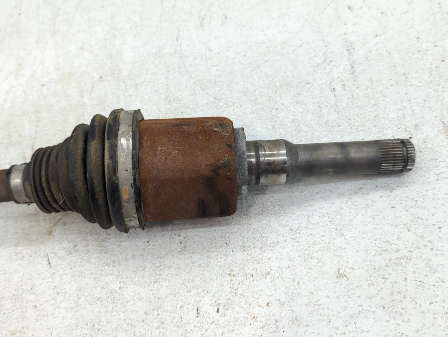 2013-2020 Ford Fusion Axle Shaft Front Driver Cv C/v - Oemusedautoparts1.com