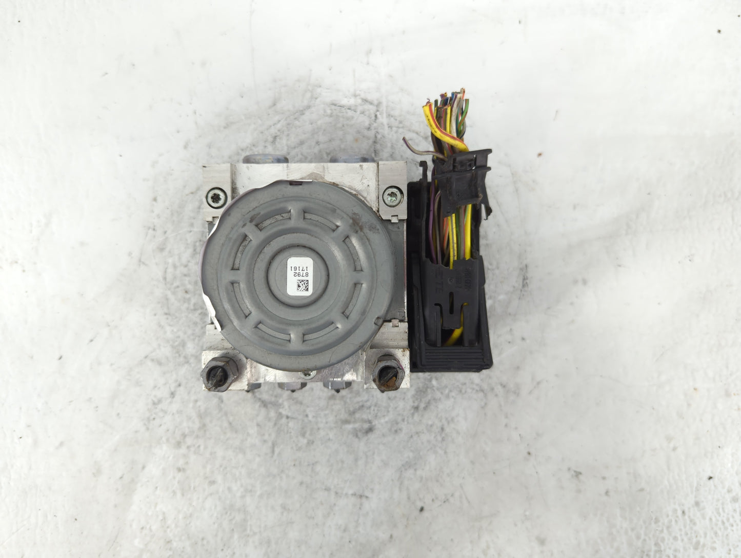 2017-2018 Ford Fusion ABS Pump Control Module Replacement P/N:HG9C-2B373-AG Fits Fits 2017 2018 OEM Used Auto Parts - Oemuse