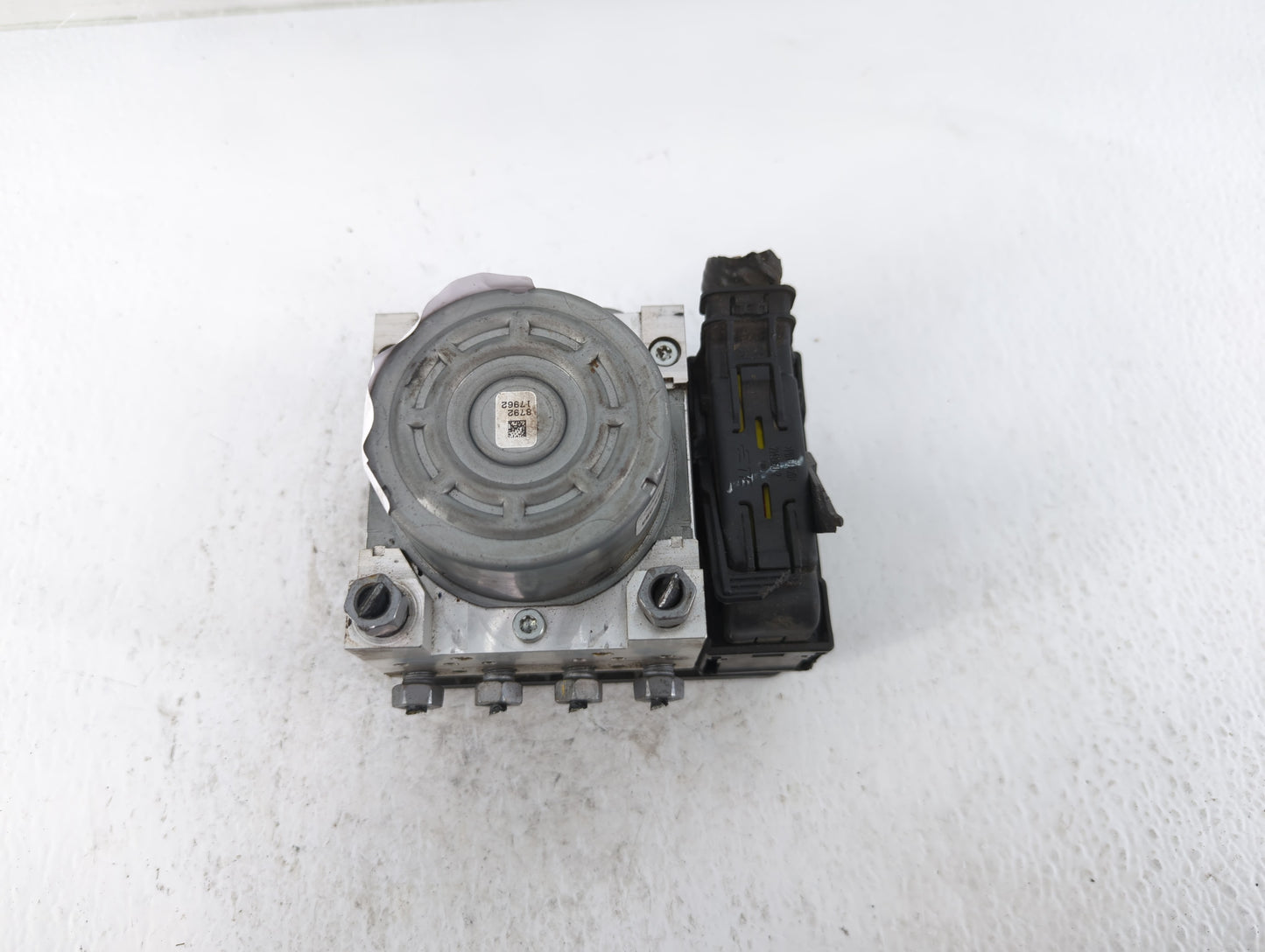 2017-2018 Ford Fusion ABS Pump Control Module Replacement P/N:HG9C-2B373-BG Fits Fits 2017 2018 OEM Used Auto Parts - Oemuse