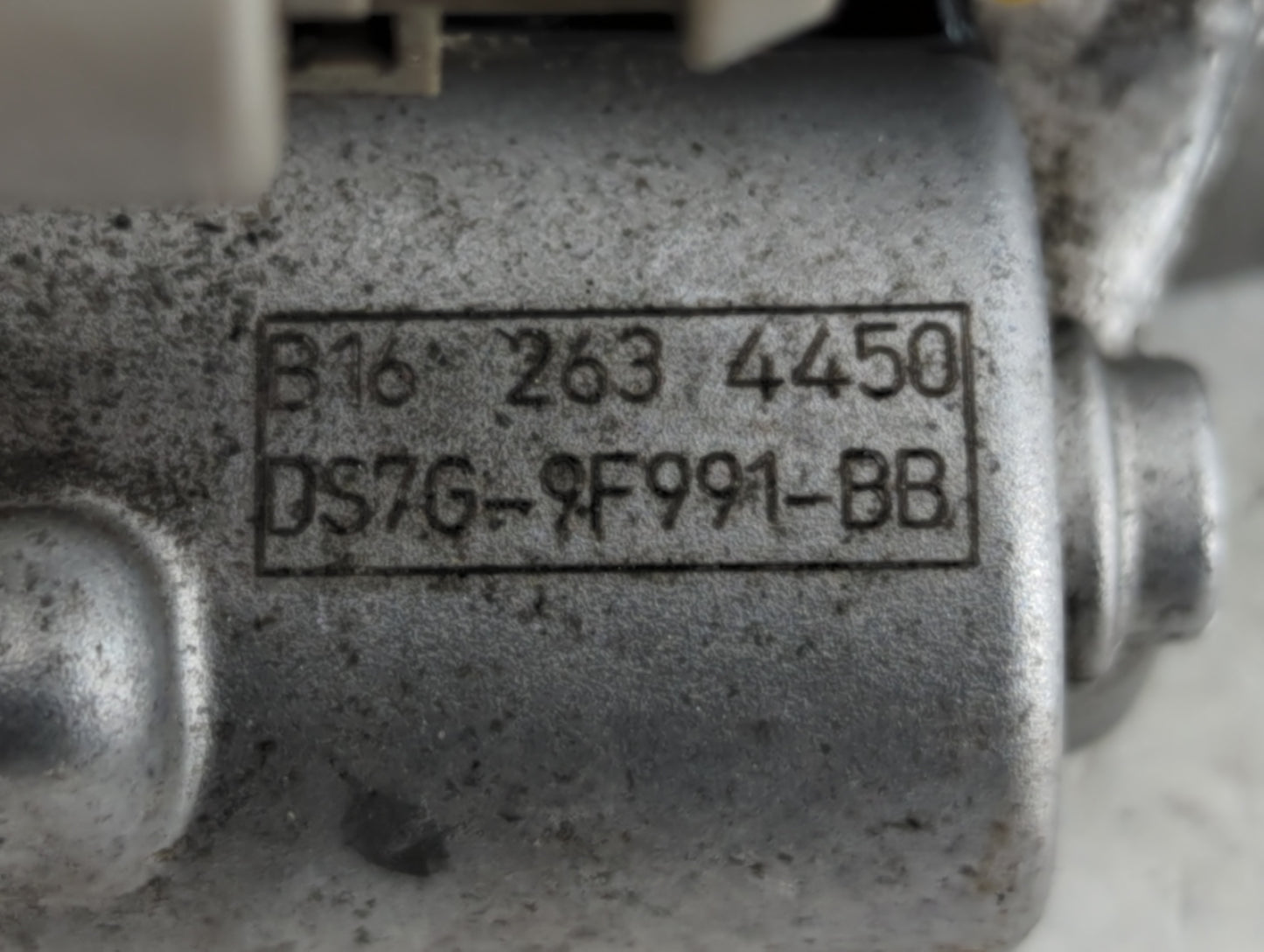 2014-2020 Ford Fusion Throttle Body P/N:B16 263 4450 DS7G-9F991-BB Fits Fits 2014 2015 2016 2017 2018 2019 2020 OEM Used Aut