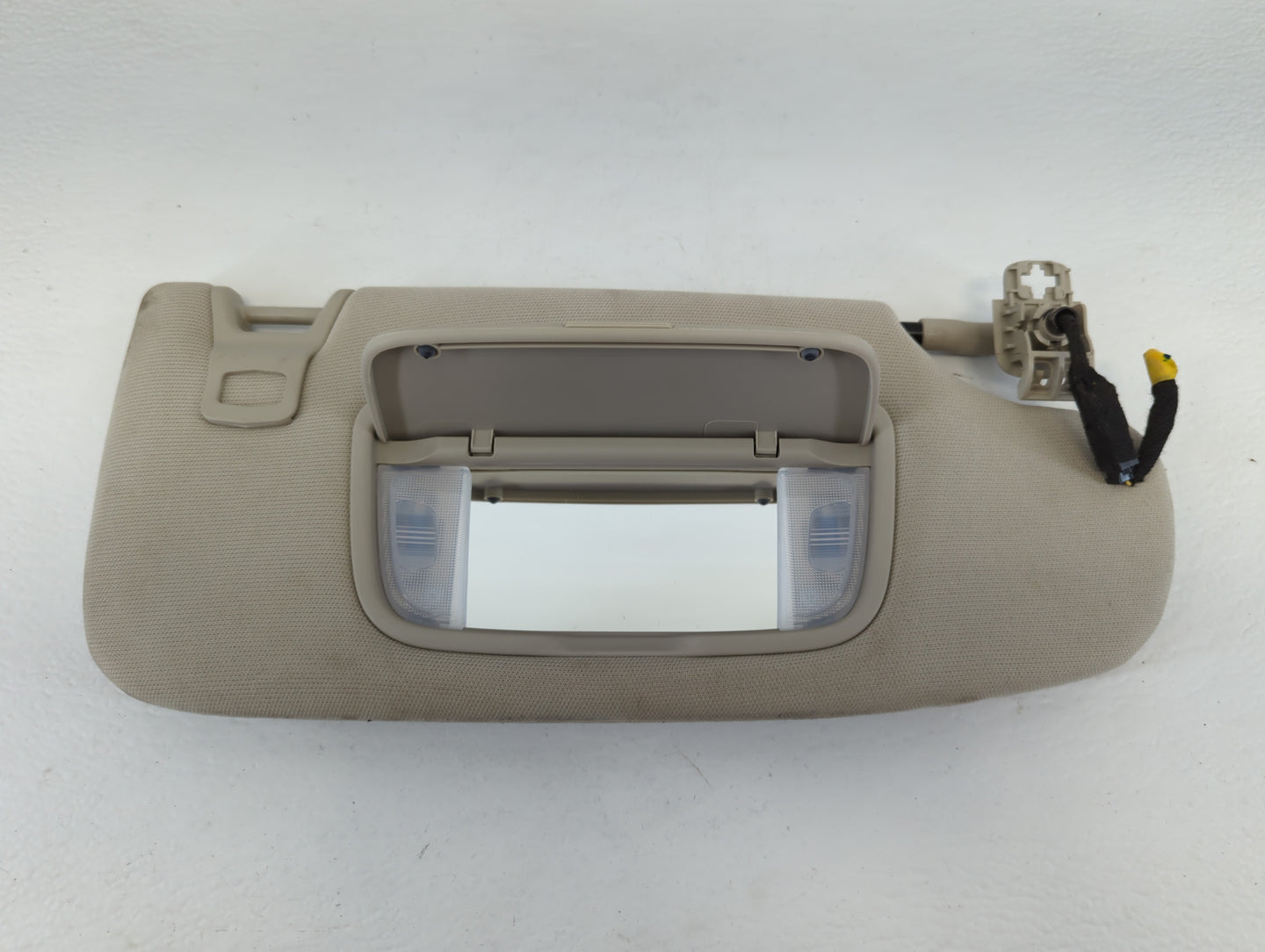 2017-2020 Ford Fusion Sun Visor Shade Replacement Passenger Right Mirror Fits Fits 2017 2018 2019 2020 OEM Used Auto Parts -