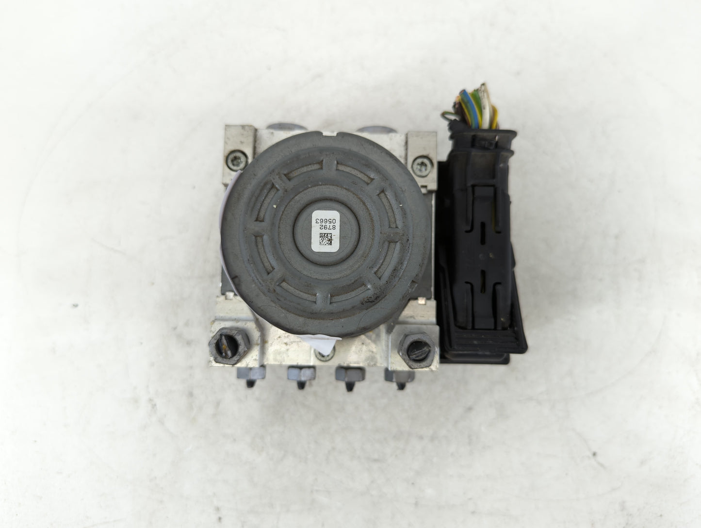 2017-2018 Ford Fusion ABS Pump Control Module Replacement P/N:HG9C-2B373-AF Fits Fits 2017 2018 OEM Used Auto Parts - Oemuse