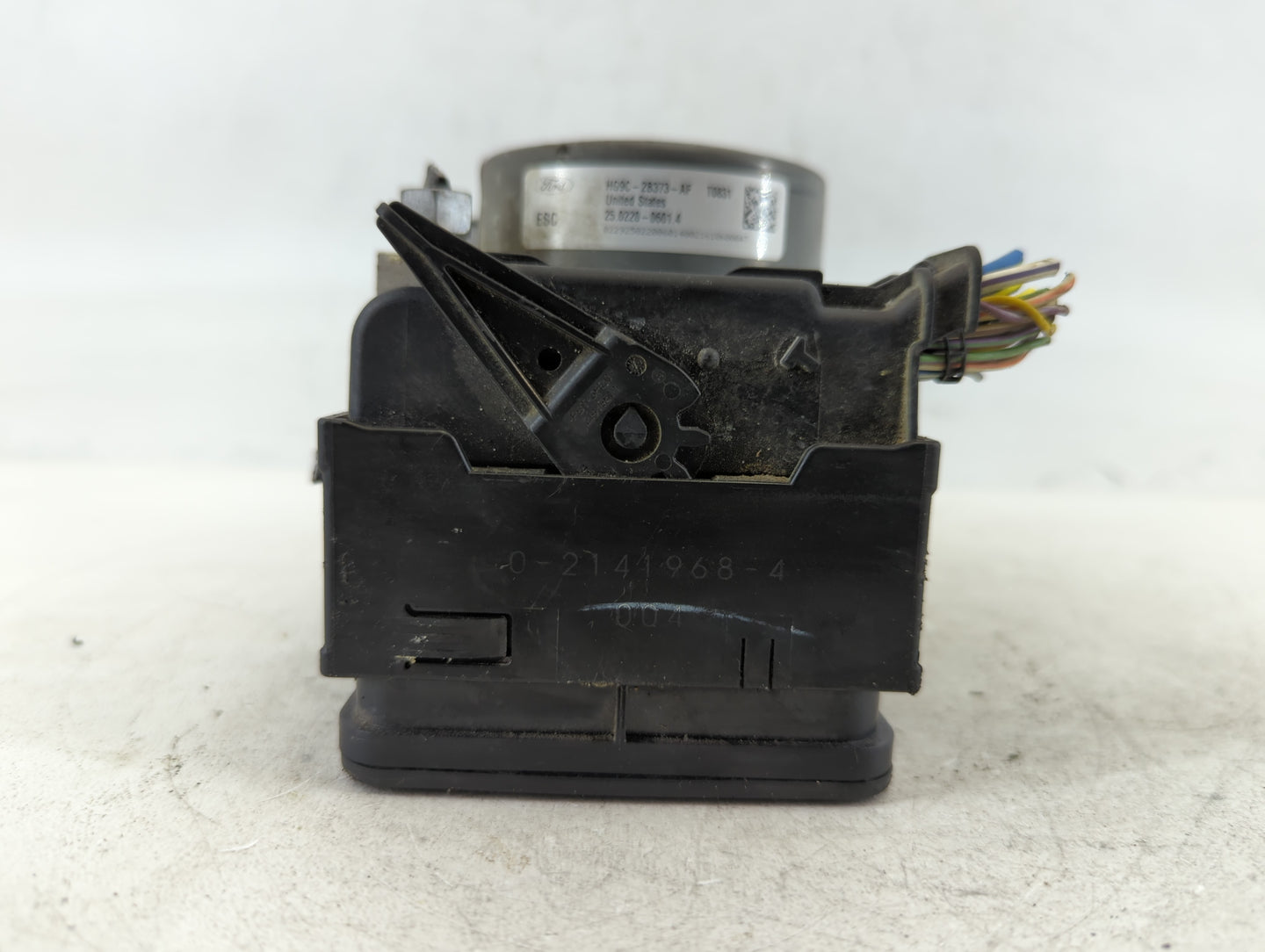 2017-2018 Ford Fusion ABS Pump Control Module Replacement P/N:HG9C-2B373-AF Fits Fits 2017 2018 OEM Used Auto Parts - Oemuse