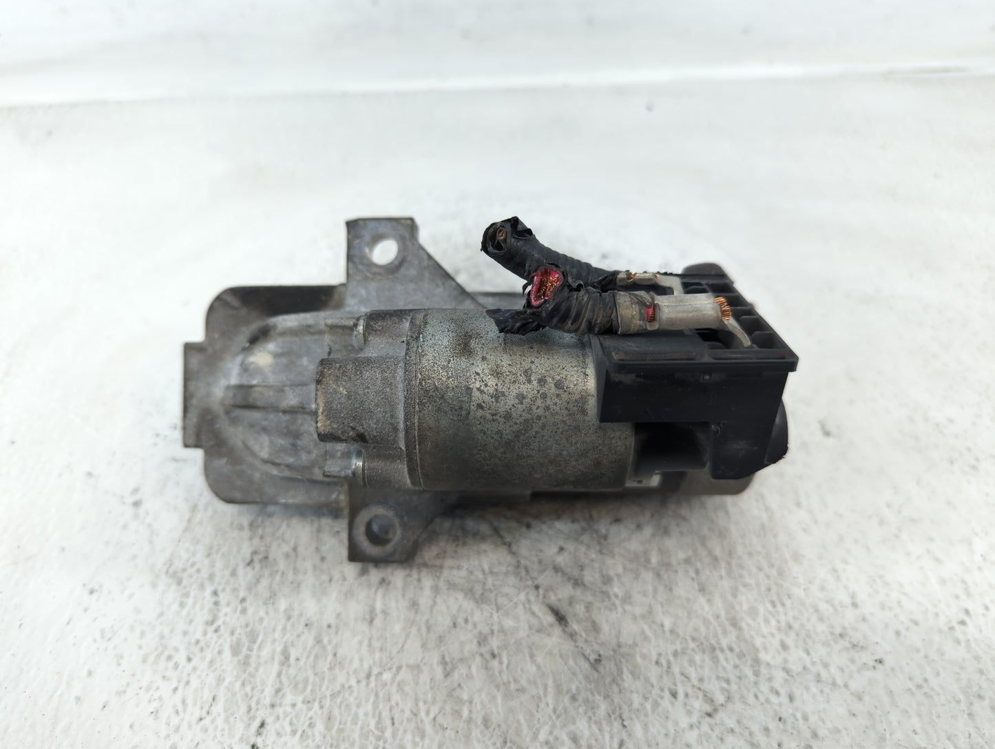 2013-2020 Ford Fusion Car Starter Motor Solenoid OEM P/N:M000TC0371ZC FJ5T-11000-bA Fits OEM Used Auto Parts - Oemusedautopa