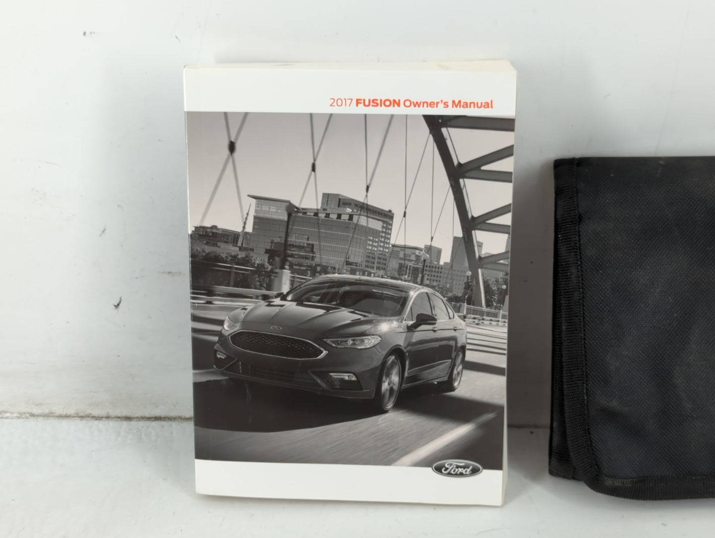 2017 Ford Fusion Owners Manual Book Guide P/N:HE5J19A321AA OEM Used Auto Parts - Oemusedautoparts1.com