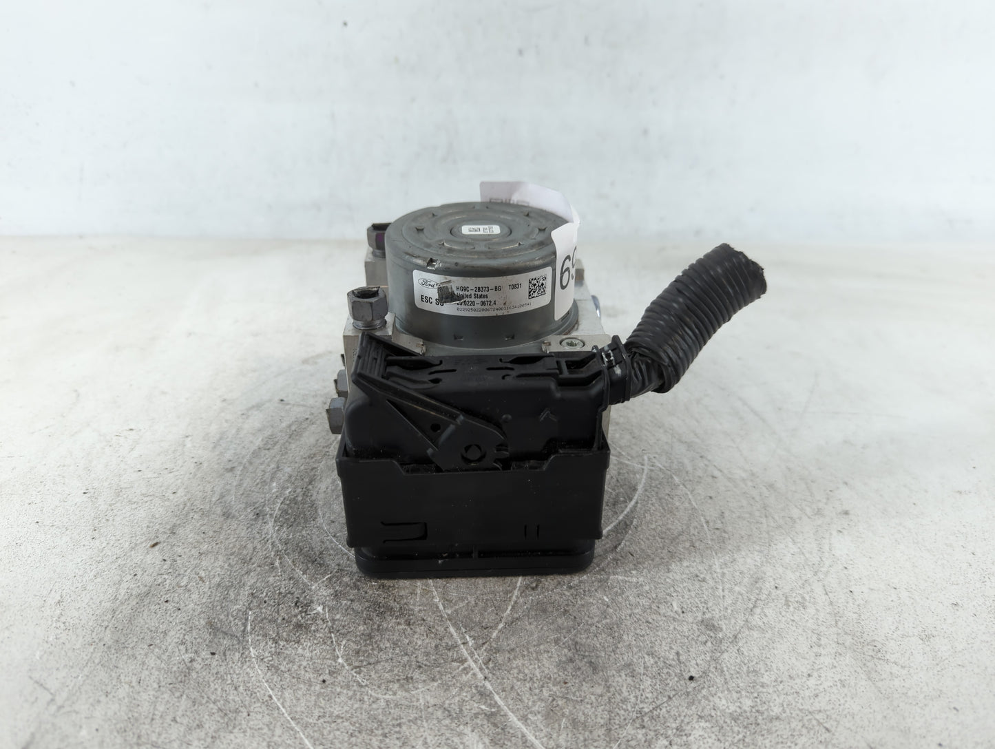 2017-2018 Ford Fusion ABS Pump Control Module Replacement P/N:HG9C-2B373-BG Fits Fits 2017 2018 OEM Used Auto Parts - Oemuse