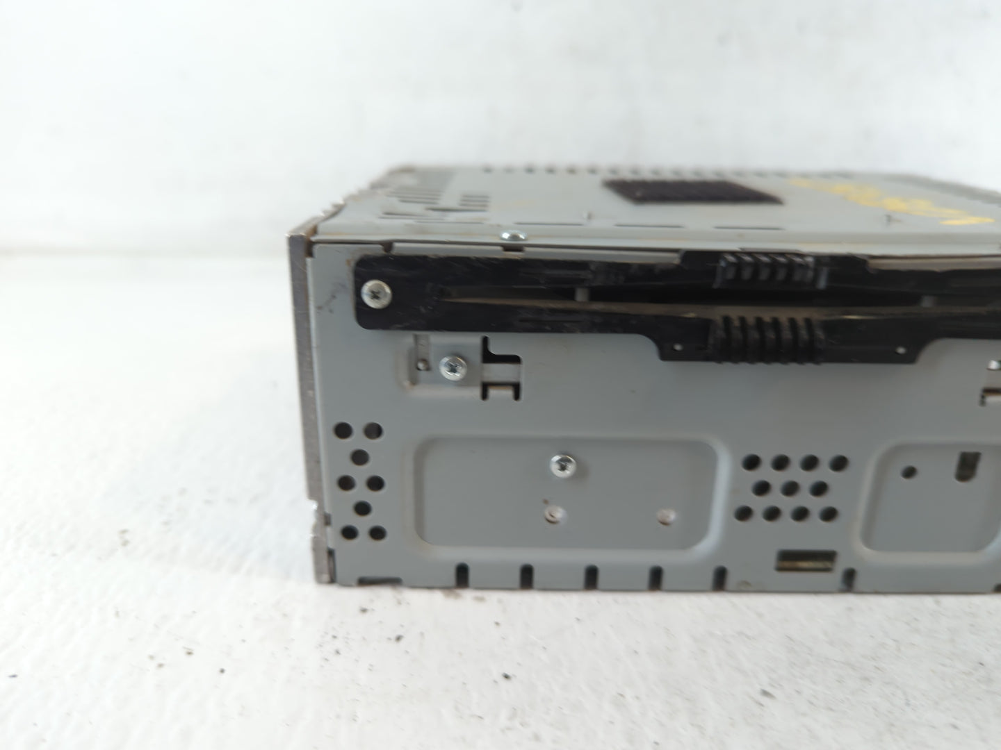 2017-2020 Ford Fusion Radio AM FM Cd Player Receiver Replacement P/N:FS7T-19C107-YD Fits Fits 2017 2018 2019 2020 OEM Used A