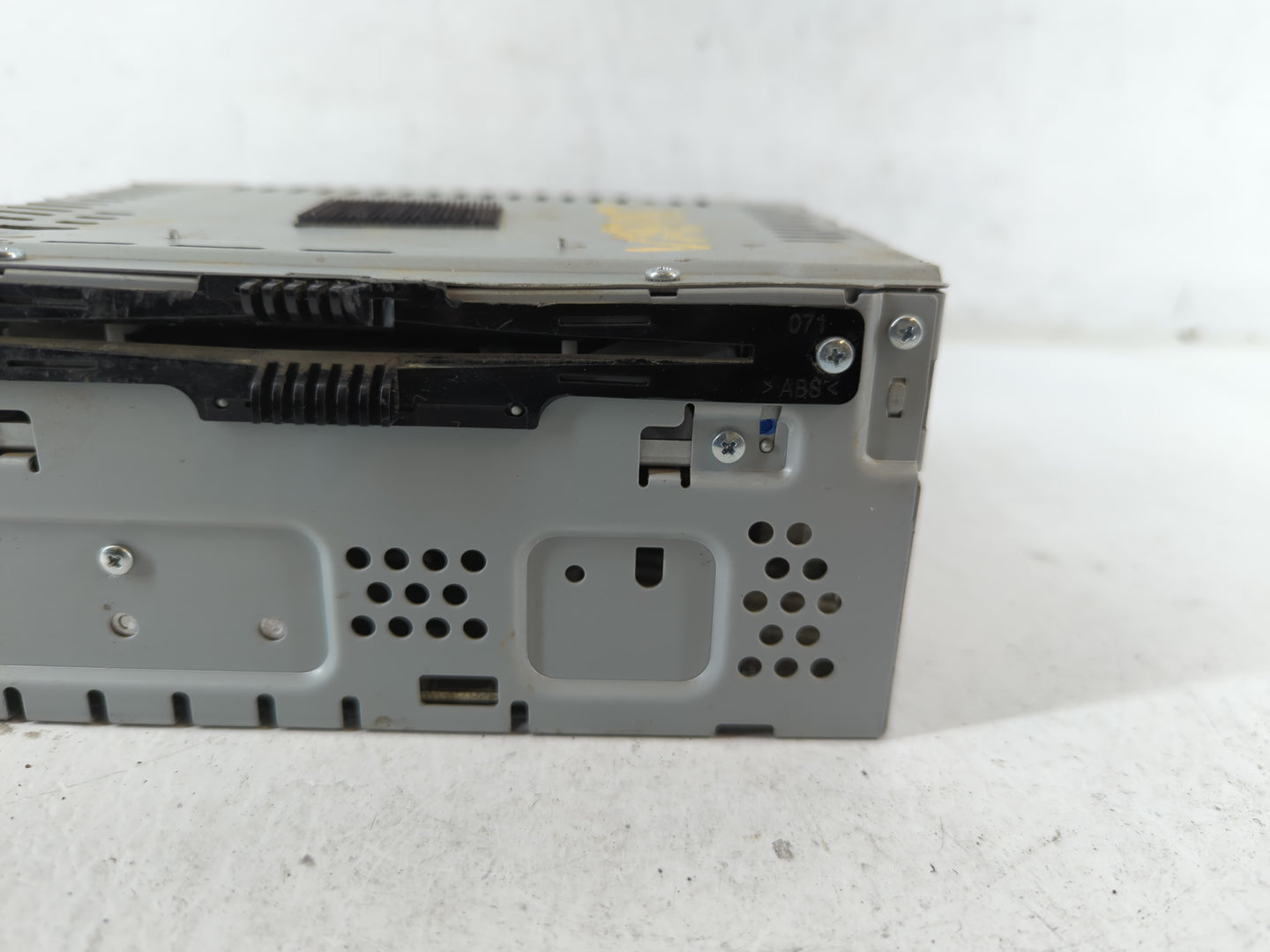 2017-2020 Ford Fusion Radio AM FM Cd Player Receiver Replacement P/N:FS7T-19C107-YD Fits Fits 2017 2018 2019 2020 OEM Used A