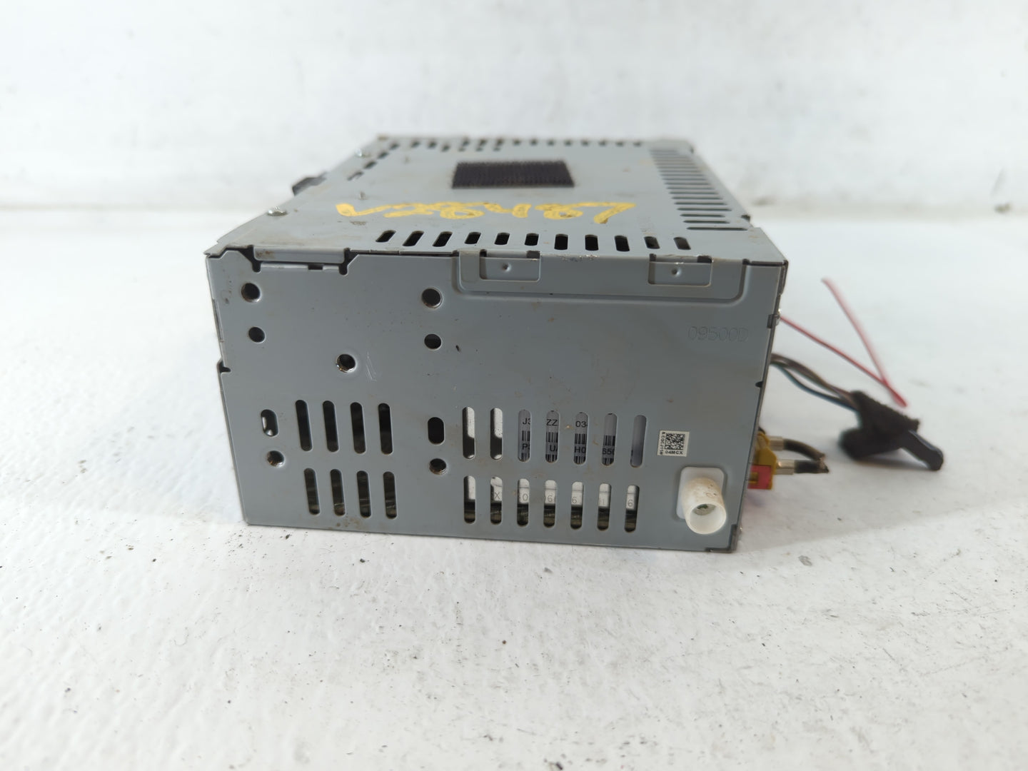 2017-2020 Ford Fusion Radio AM FM Cd Player Receiver Replacement P/N:FS7T-19C107-YD Fits Fits 2017 2018 2019 2020 OEM Used A