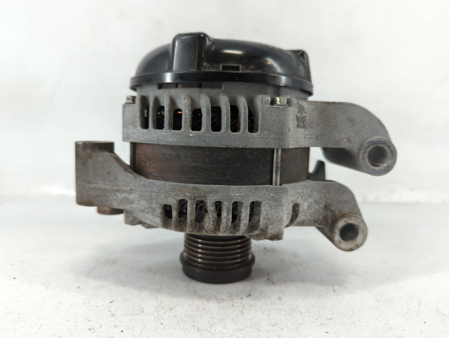 2016-2020 Ford Fusion Alternator Replacement Generator Charging Assembly Engine OEM P/N:HS7T-10300-AA Fits OEM Used Auto Par