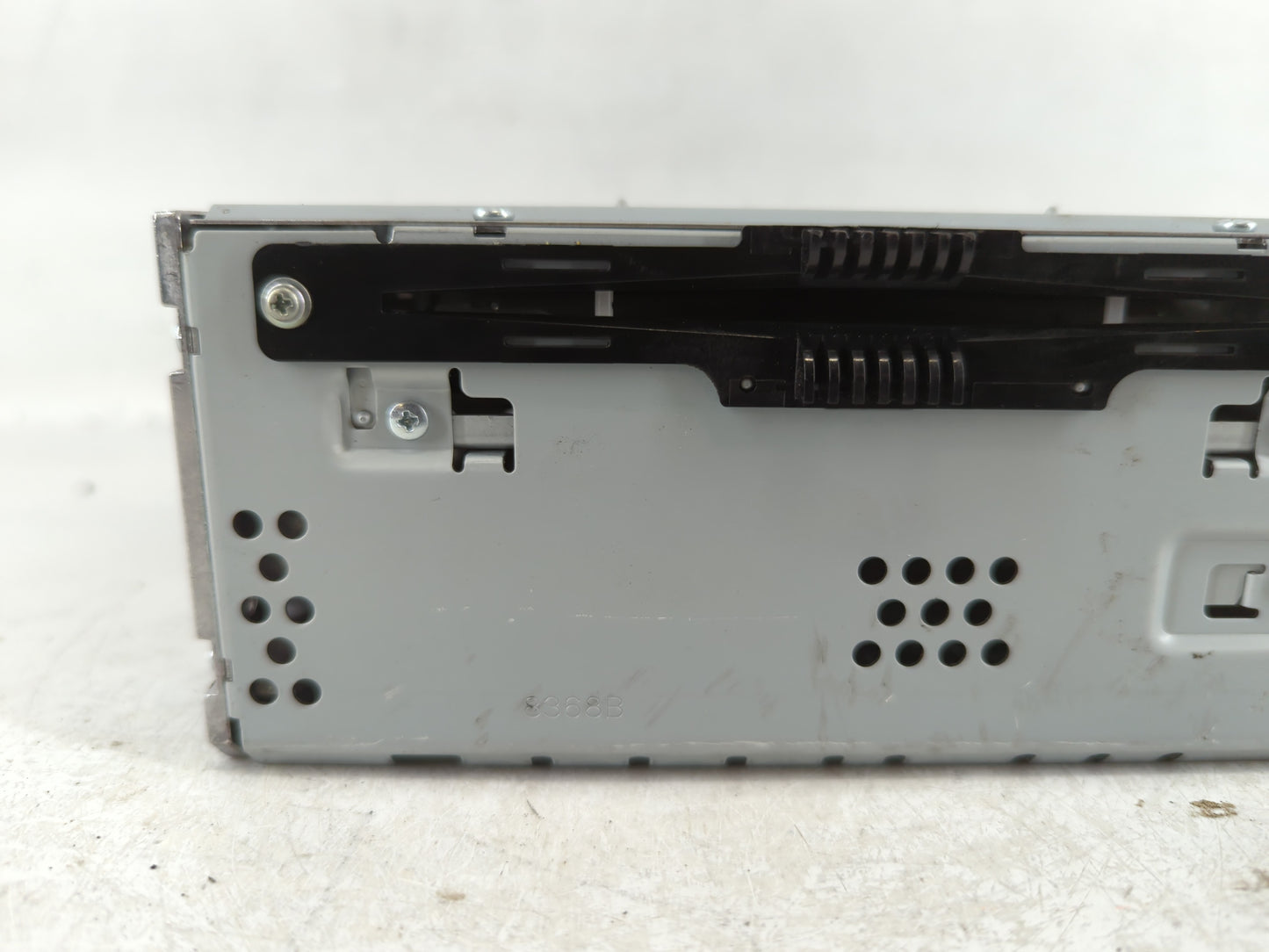 2017-2020 Ford Fusion Am Fm Cd Player Radio Receiver - Oemusedautoparts1.com