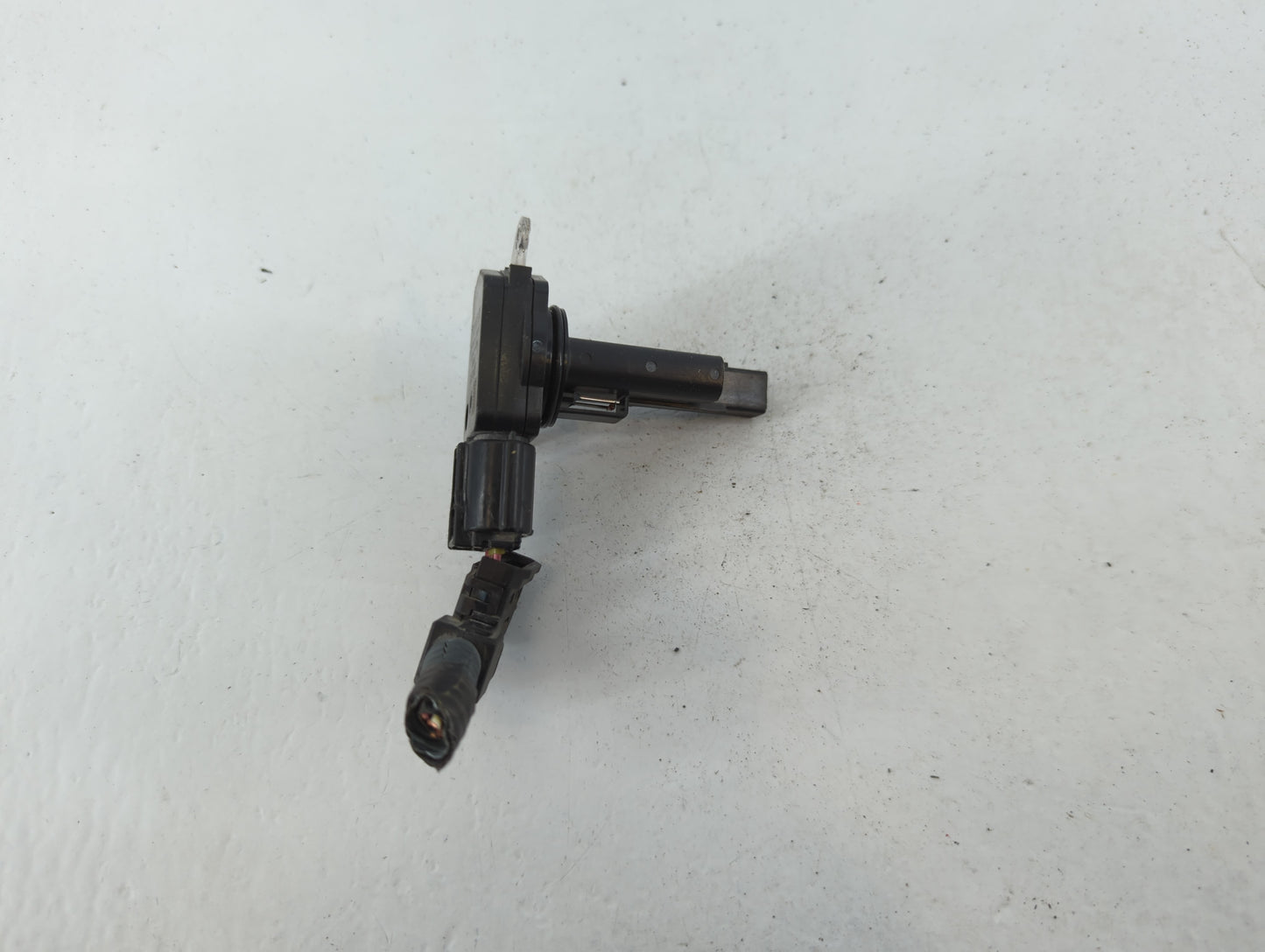 2017-2020 Ford Fusion Mass Air Flow Meter Maf - Oemusedautoparts1.com
