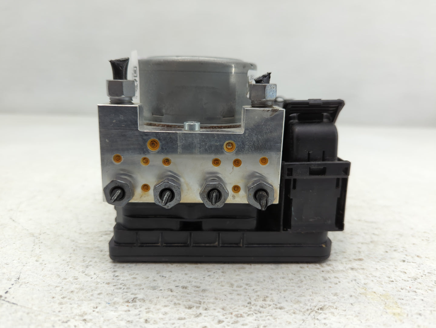 2017-2018 Ford Fusion ABS Pump Control Module Replacement P/N:HG9C-2B373-BH HG9C-2B373-BG Fits Fits 2017 2018 OEM Used Auto 