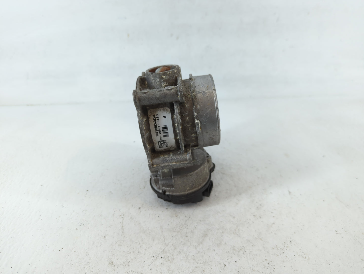 2013-2020 Ford Fusion Throttle Body P/N:DS7E-9F991-AJ Fits Fits 2013 2014 2015 2016 2017 2018 2019 2020 2021 2022 OEM Used A