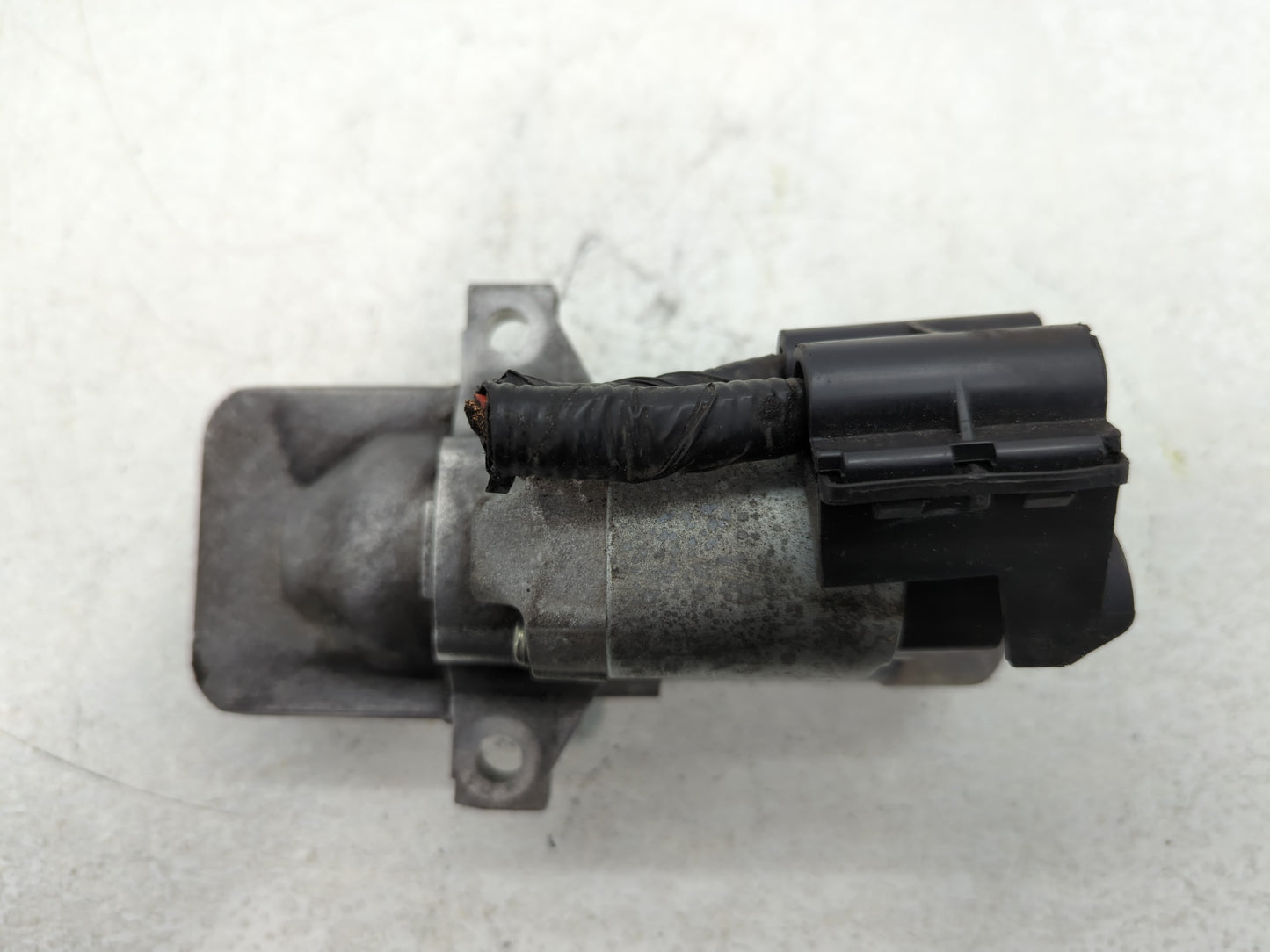 2013-2020 Ford Fusion Car Starter Motor Solenoid OEM P/N:FJ5T-11000-AA 4616 F Fits OEM Used Auto Parts - Oemusedautoparts1.c