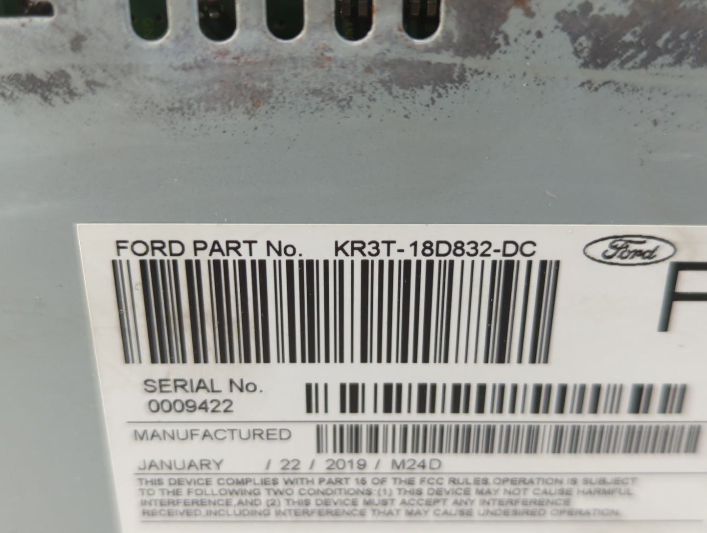 2016-2017 Ford Fusion Radio AM FM Cd Player Receiver Replacement P/N:KR3T-18D832-DC Fits Fits 2016 2017 OEM Used Auto Parts 