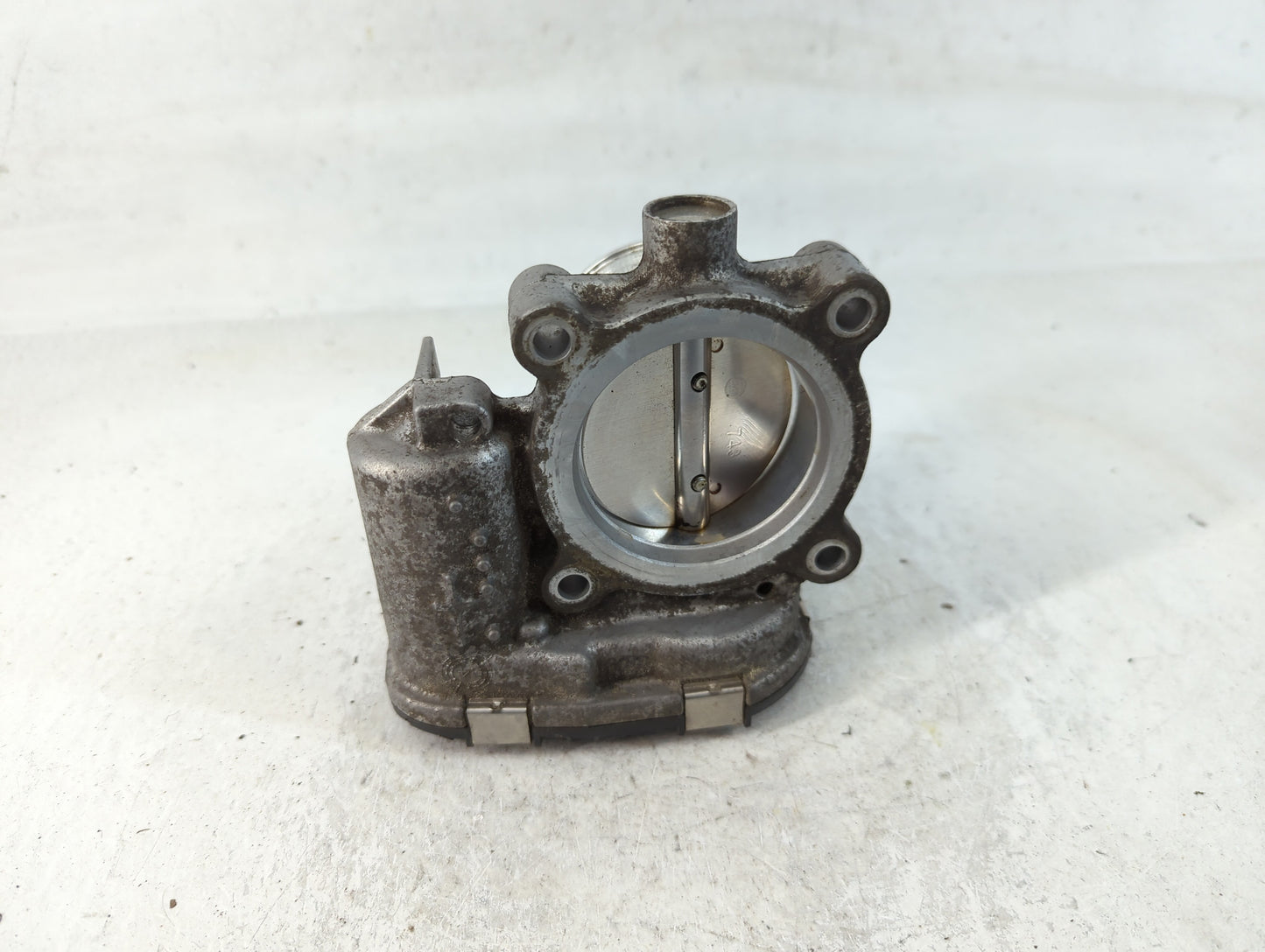 2014-2020 Ford Fusion Throttle Body P/N:DS7E-9F991-BB Fits Fits 2014 2015 2016 2017 2018 2019 2020 2021 2022 OEM Used Auto P