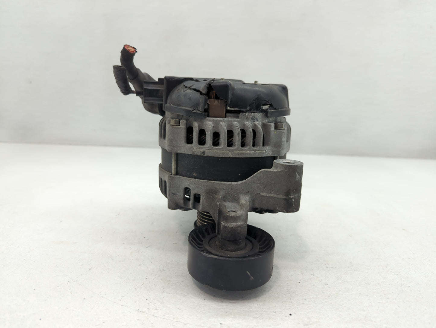 2016-2020 Ford Fusion Alternator Replacement Generator Charging Assembly Engine OEM P/N:TN104210-2911 HS7T-10300-AA Fits OEM