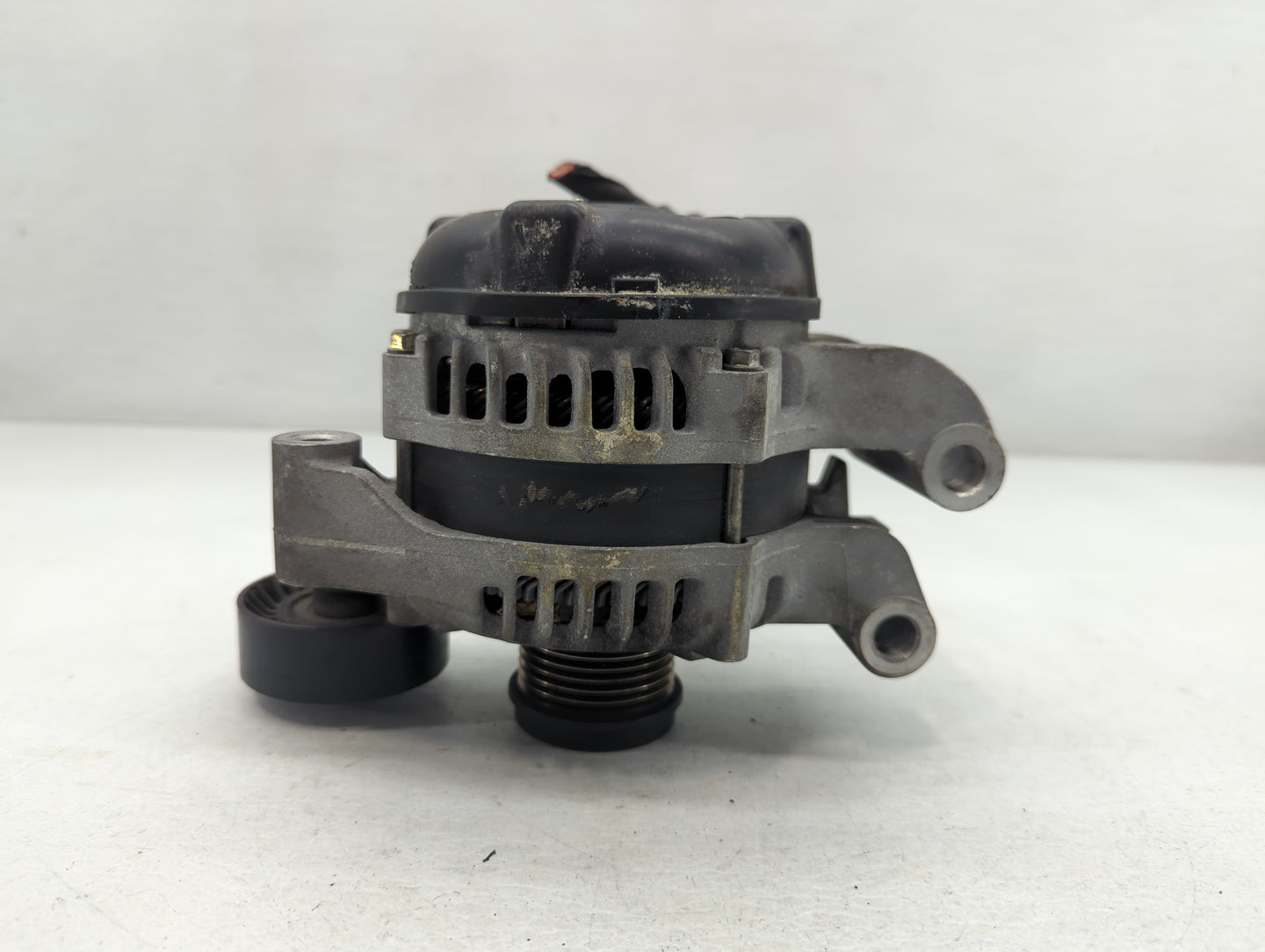 2016-2020 Ford Fusion Alternator Replacement Generator Charging Assembly Engine OEM P/N:TN104210-2911 HS7T-10300-AA Fits OEM