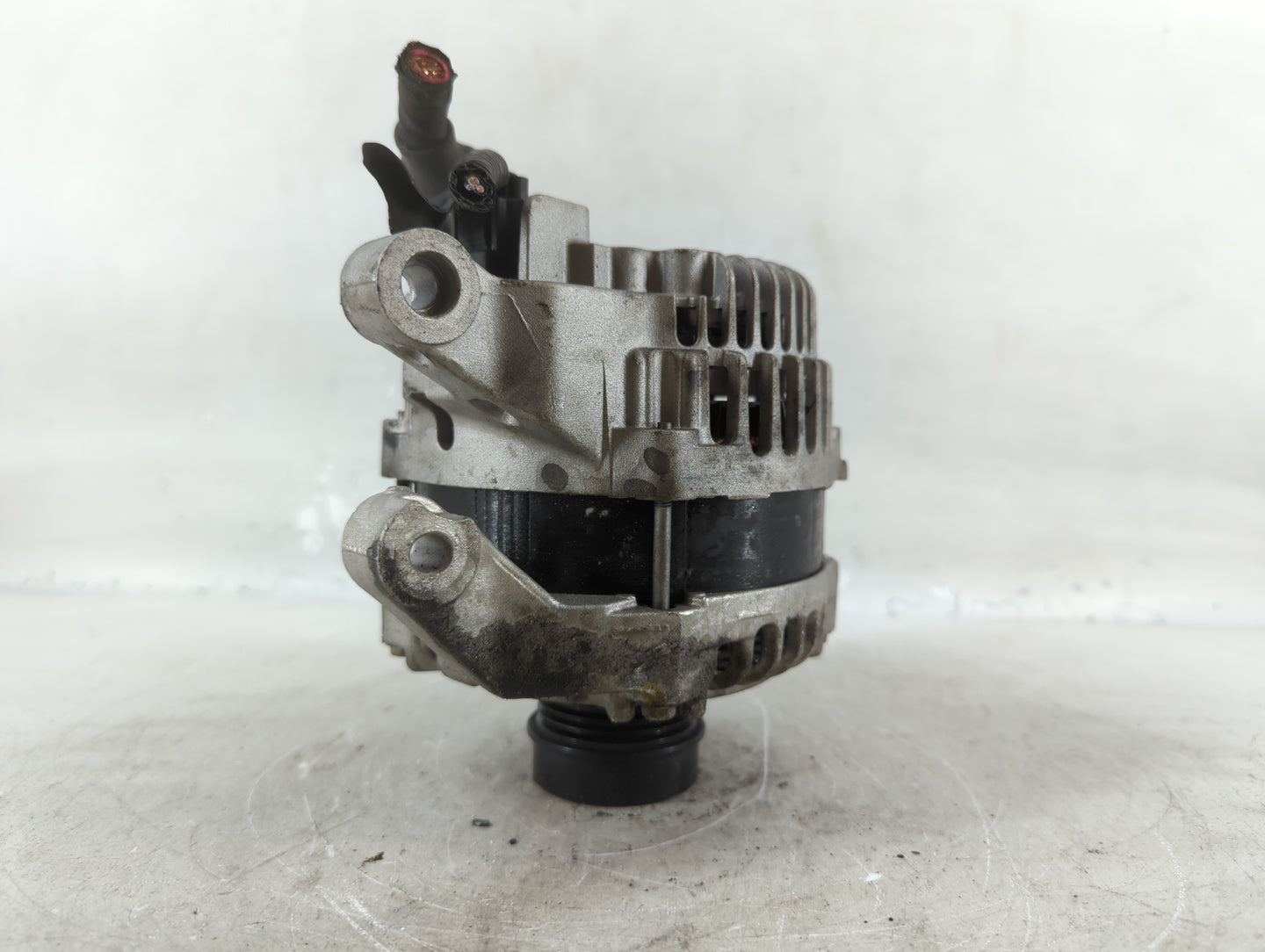 2013-2020 Ford Fusion Alternator Replacement Generator Charging Assembly Engine OEM P/N:800-228-867 DL269546 Fits OEM Used A